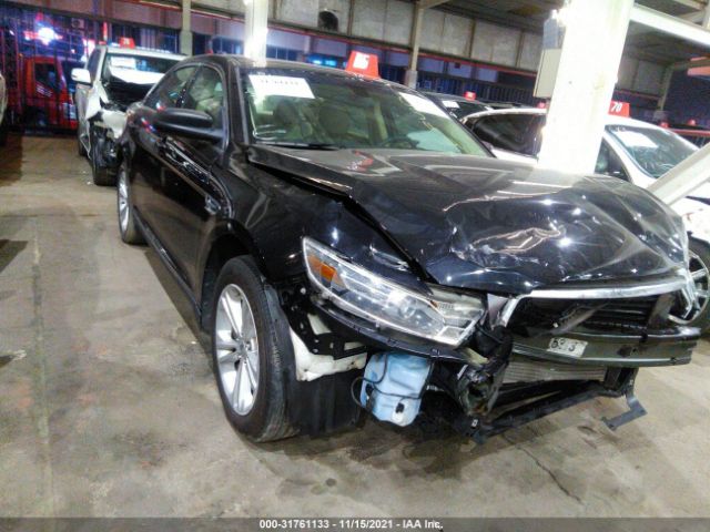 FORD TAURUS 2019 00ahp2d81kg105446