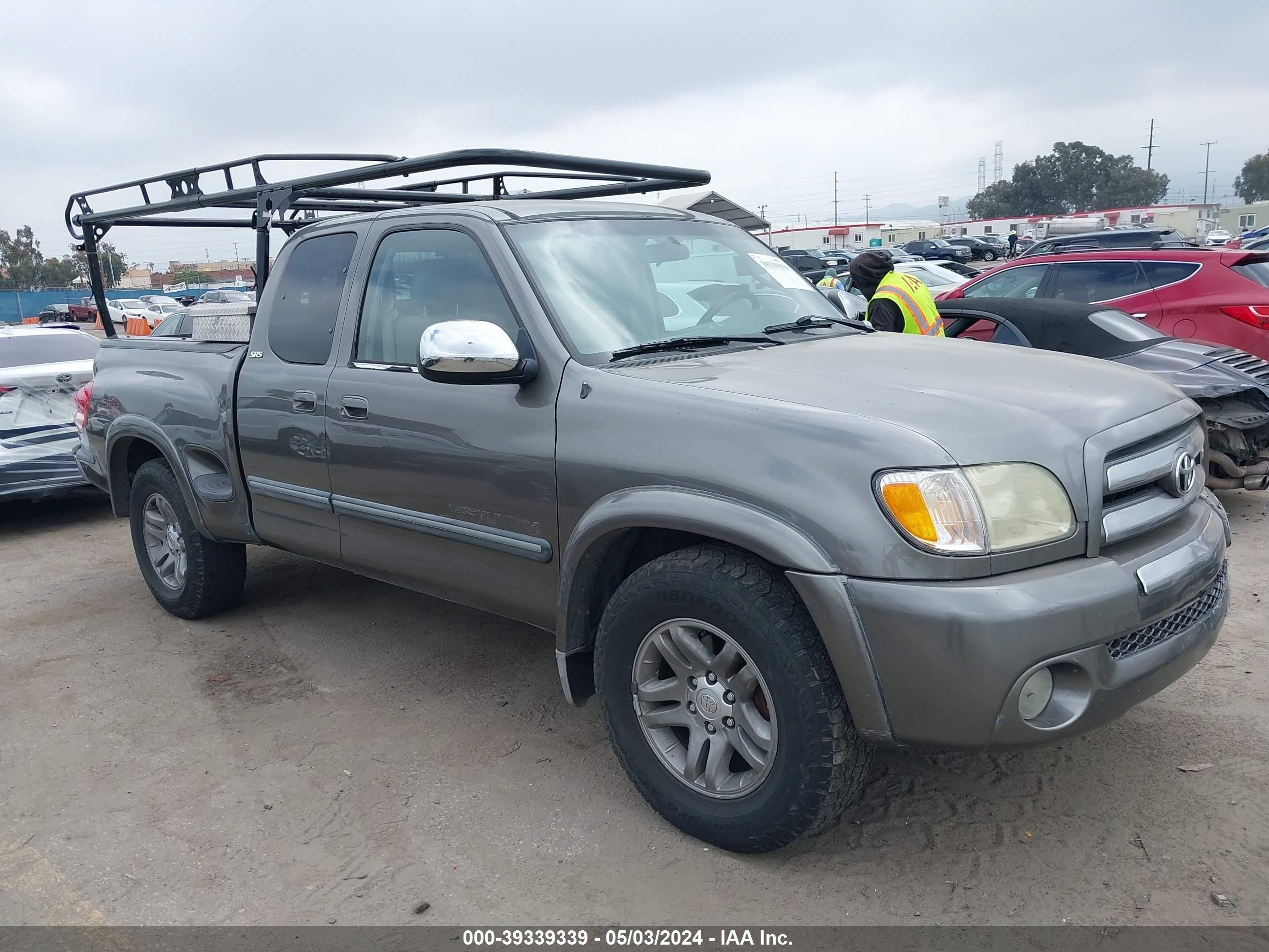 TOYOTA TUNDRA 2003 05tbrt34143s35332