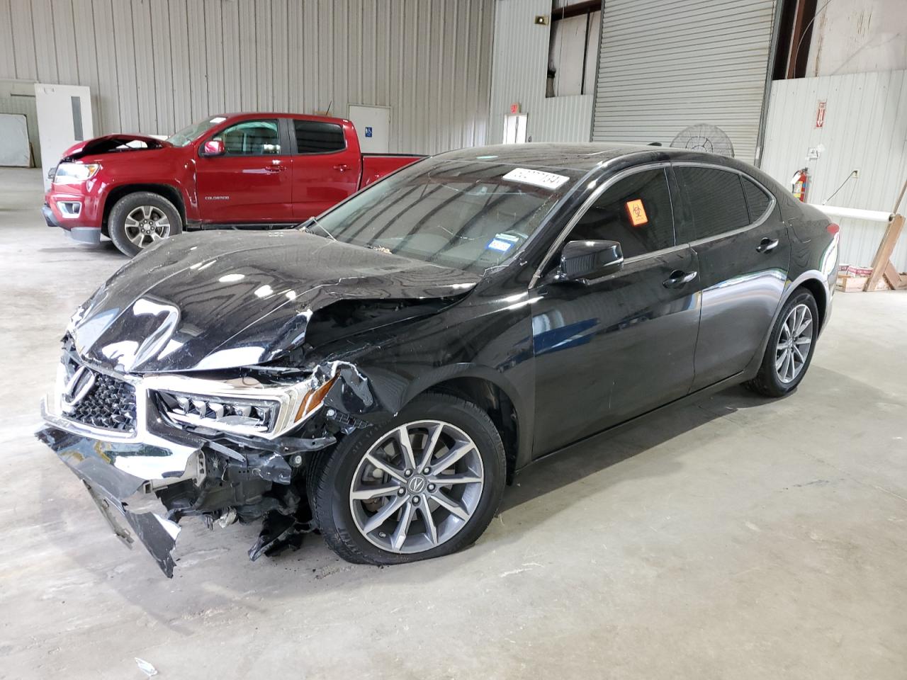 ACURA TLX 2018 19uub1f32ja002400