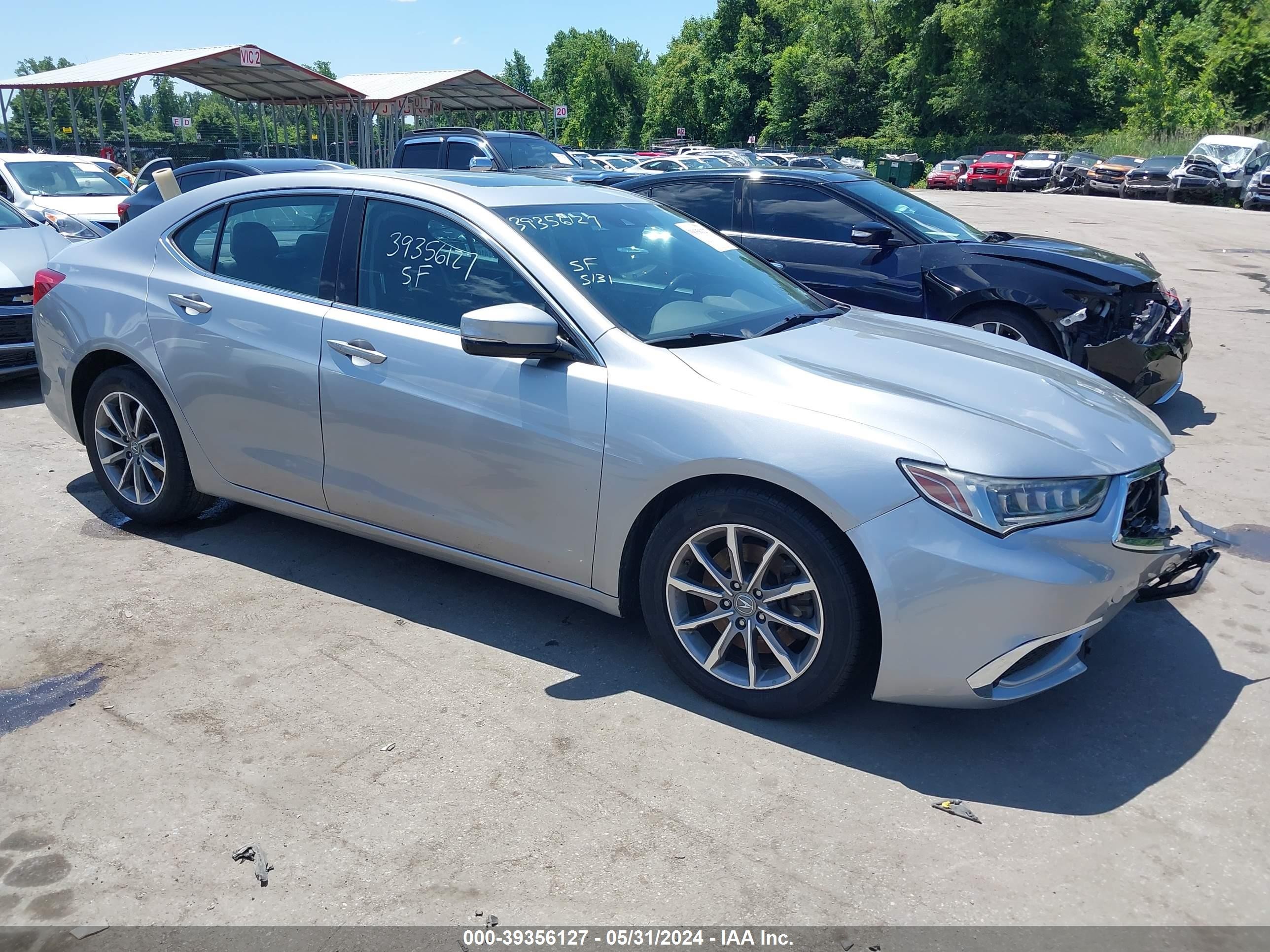 ACURA TLX 2018 19uub1f35ja008739