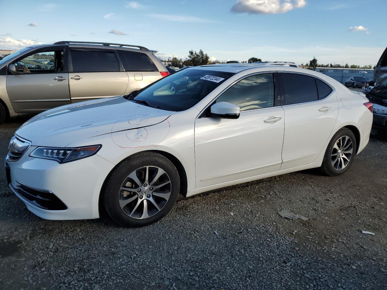 ACURA TLX 2015 19uub1f53fa029341