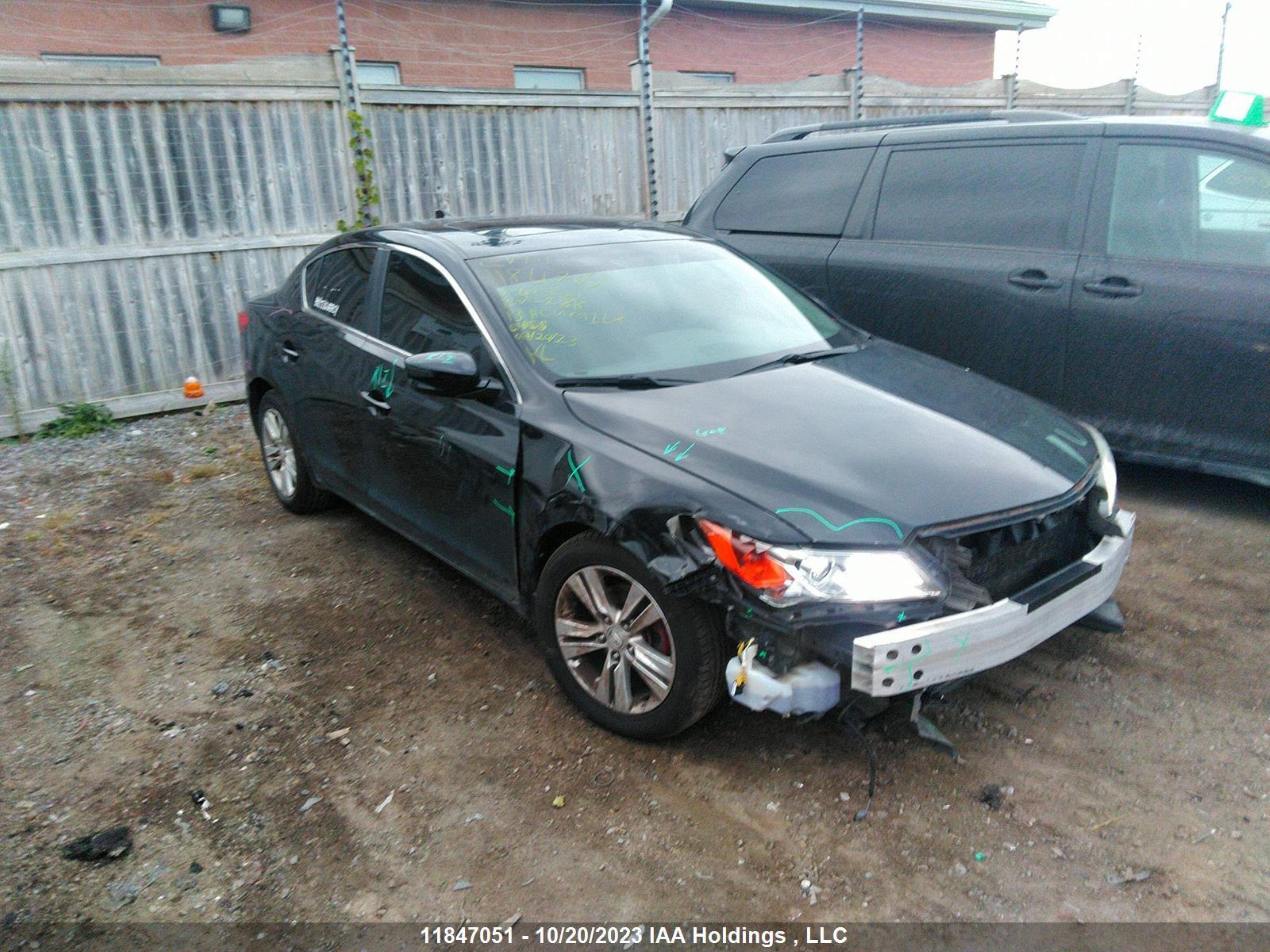 ACURA ILX 2013 19vde1f30de403671