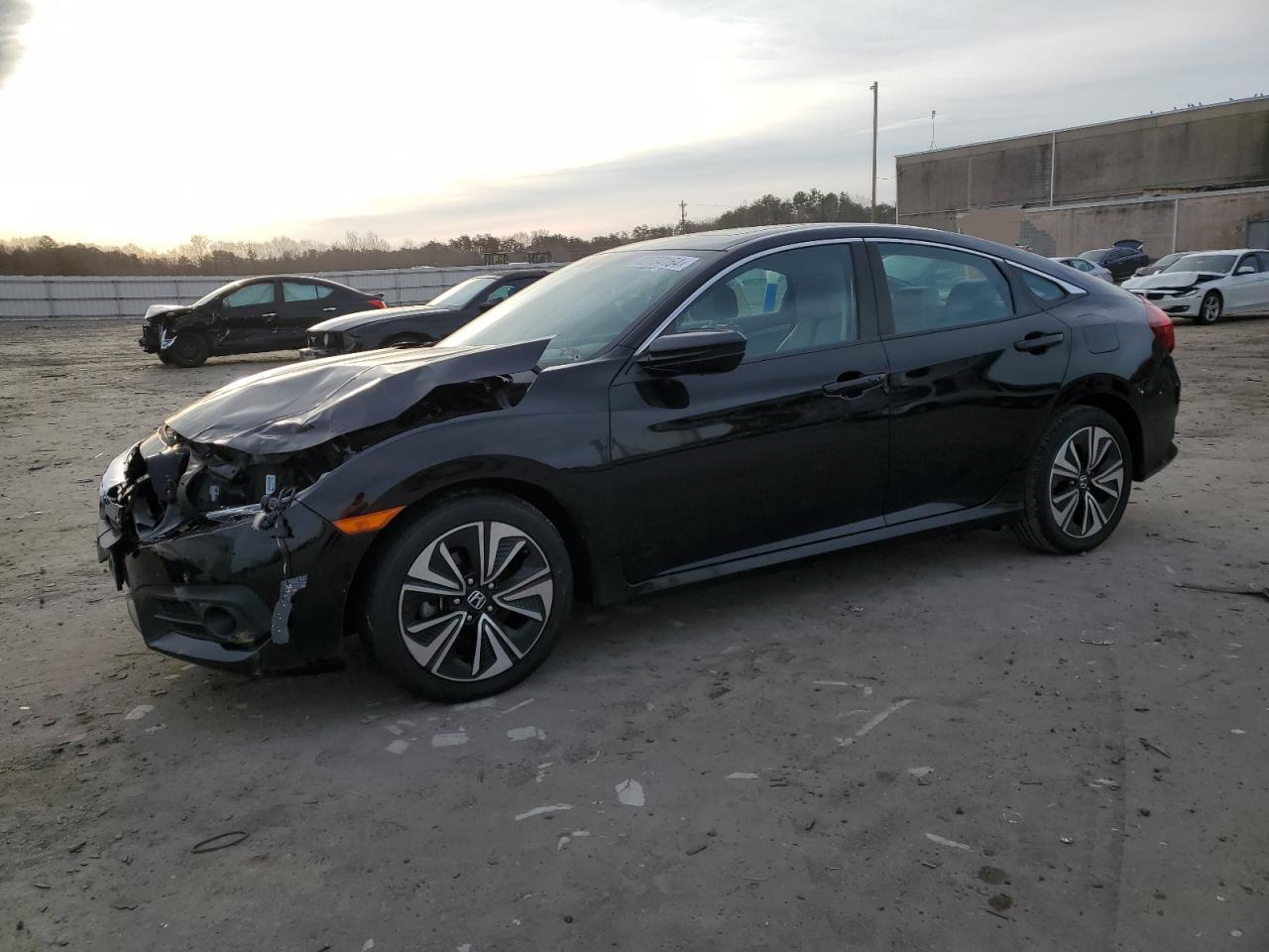 HONDA CIVIC 2016 19xfc1f71ge032145