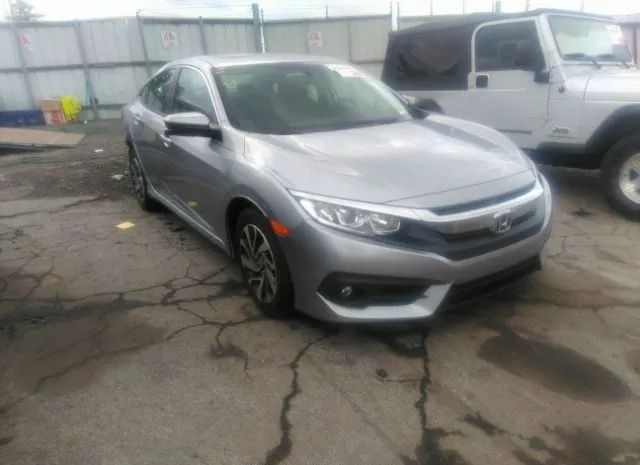 HONDA CIVIC SEDAN 2018 19xfc2f76je035491