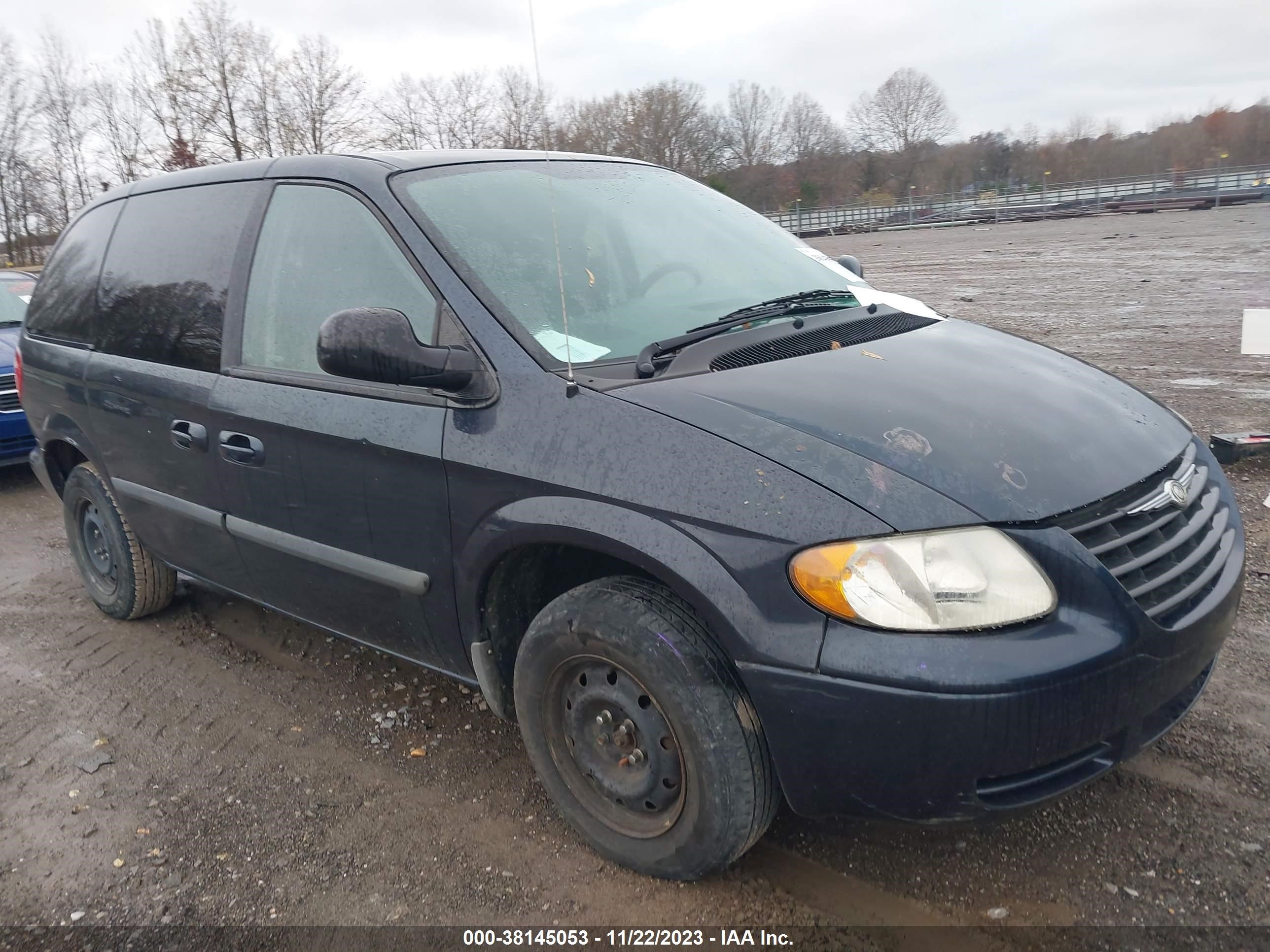 CHRYSLER TOWN & COUNTRY 2007 1a4gj45r17b101079