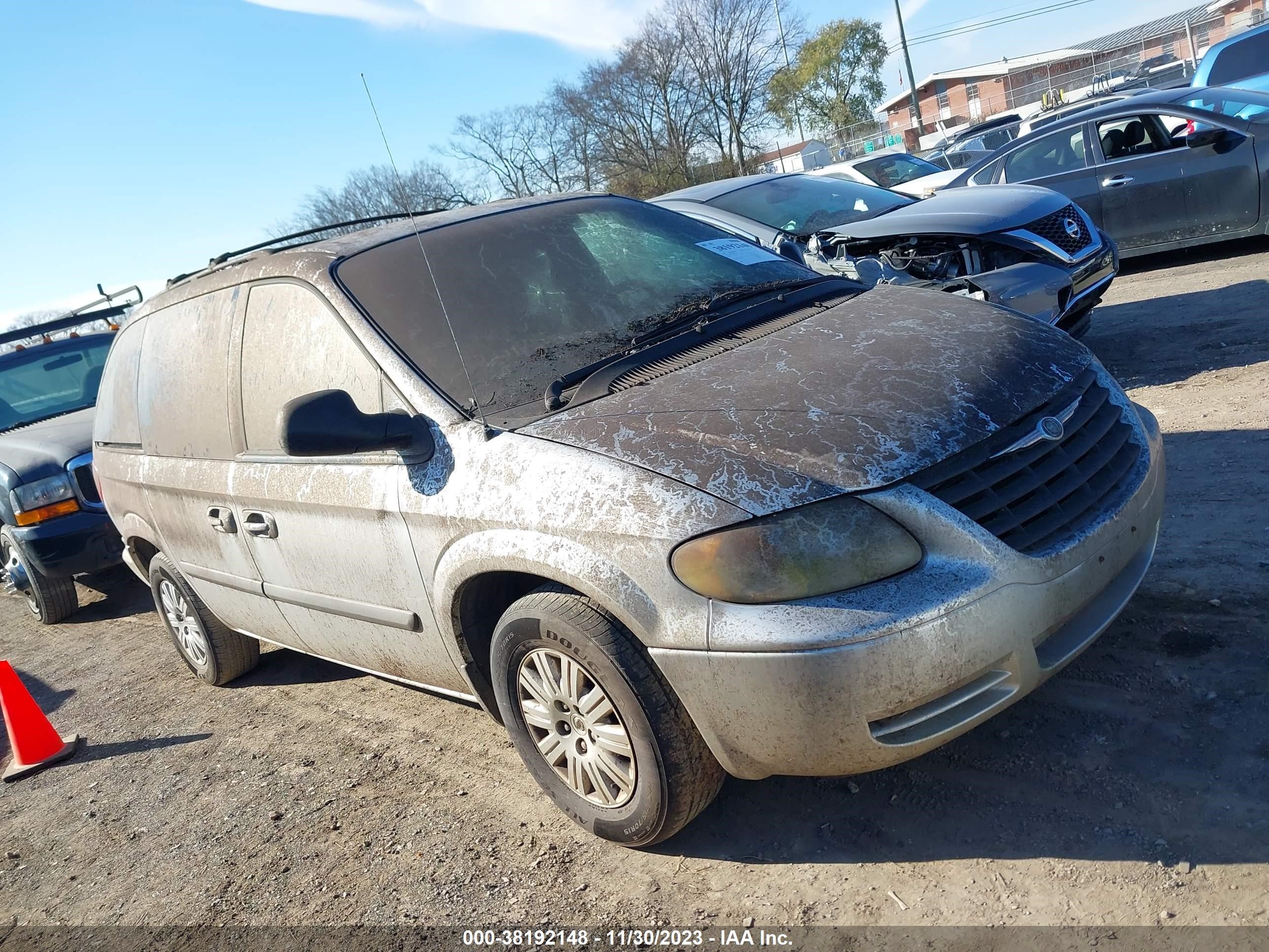 CHRYSLER TOWN & COUNTRY 2007 1a4gj45rx7b112033