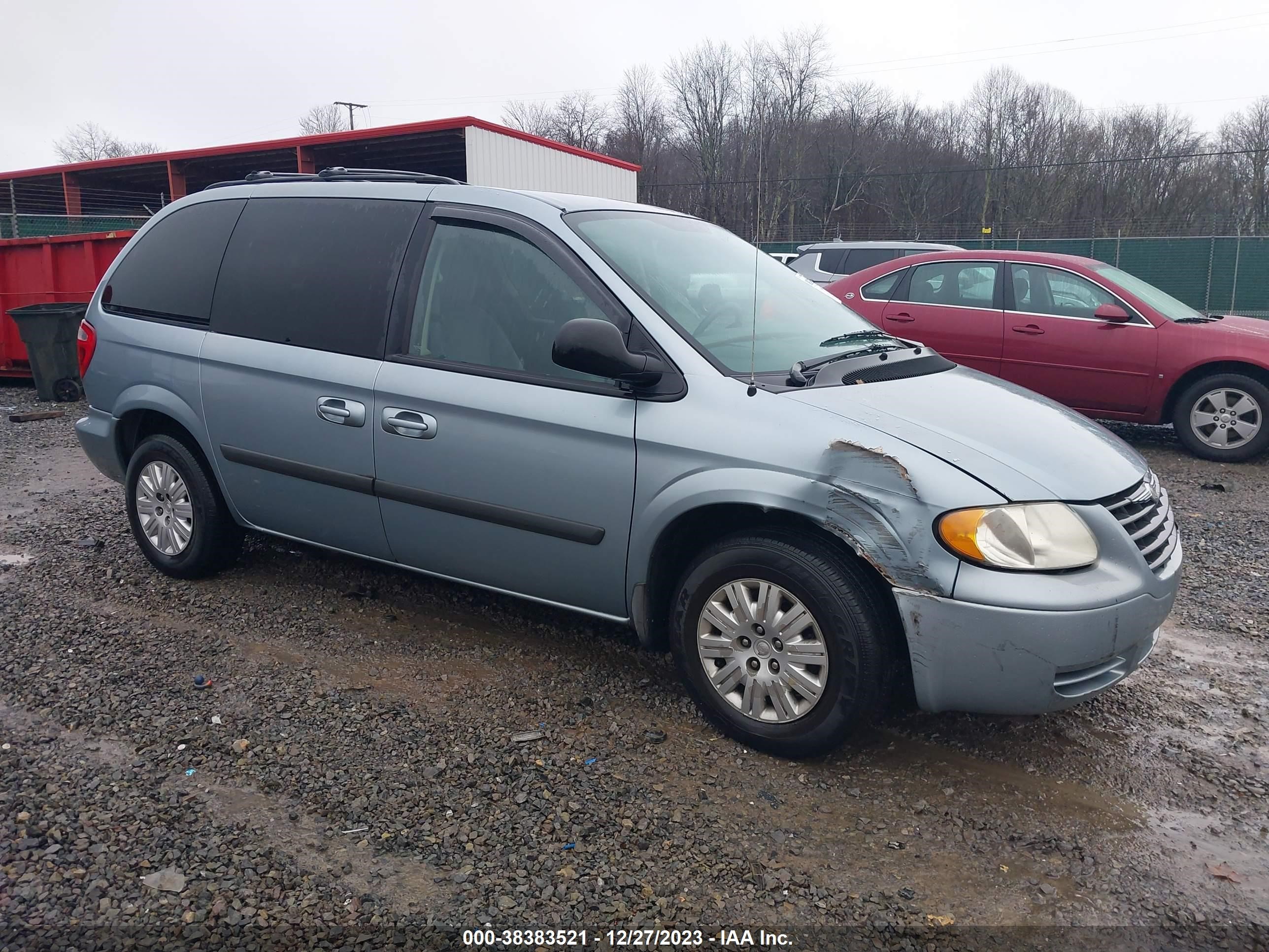 CHRYSLER TOWN & COUNTRY 2006 1a4gp45r06b627037