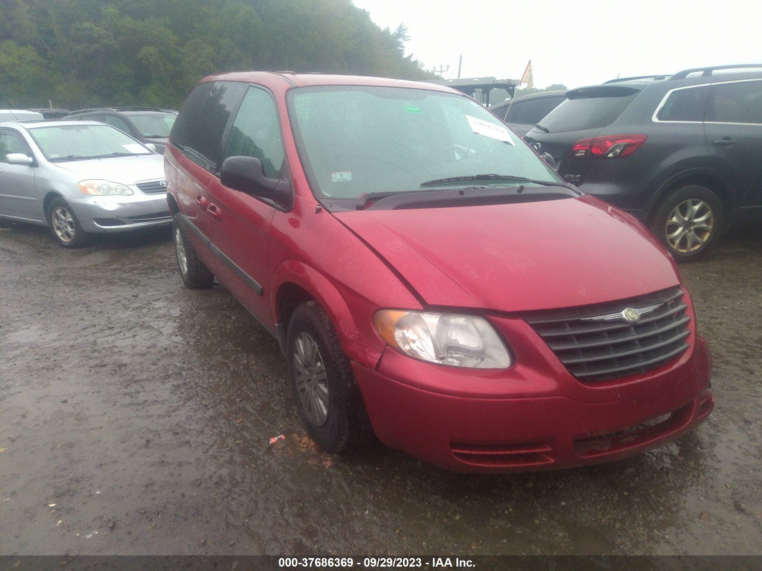 CHRYSLER TOWN & COUNTRY 2006 1a4gp45r16b602129