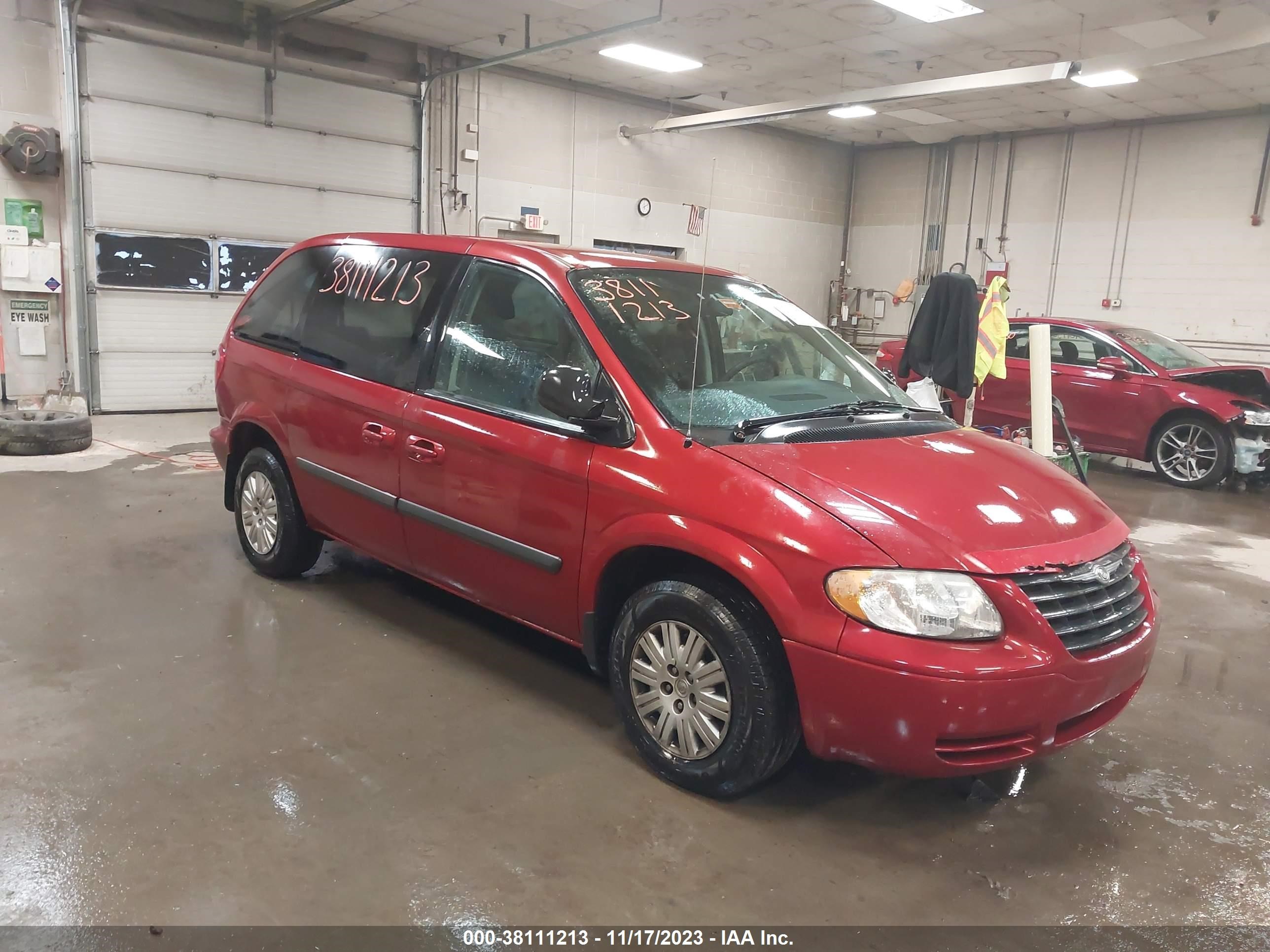 CHRYSLER TOWN & COUNTRY 2006 1a4gp45r16b733979