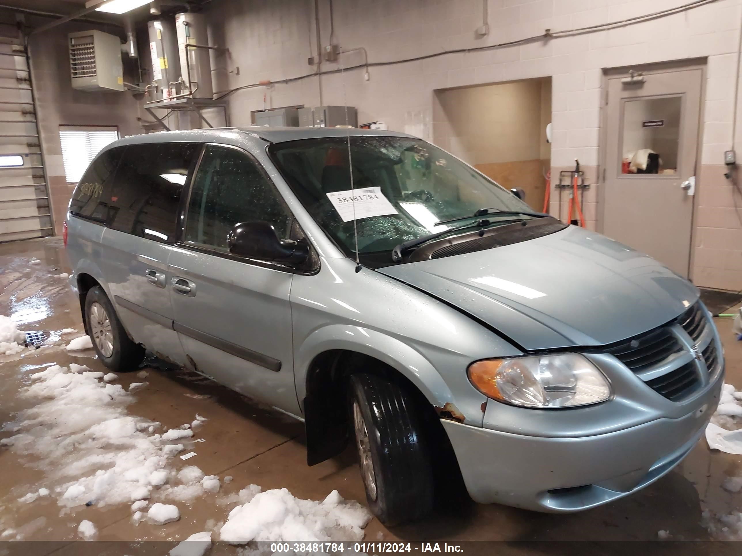 CHRYSLER TOWN & COUNTRY 2006 1a4gp45r16b748630