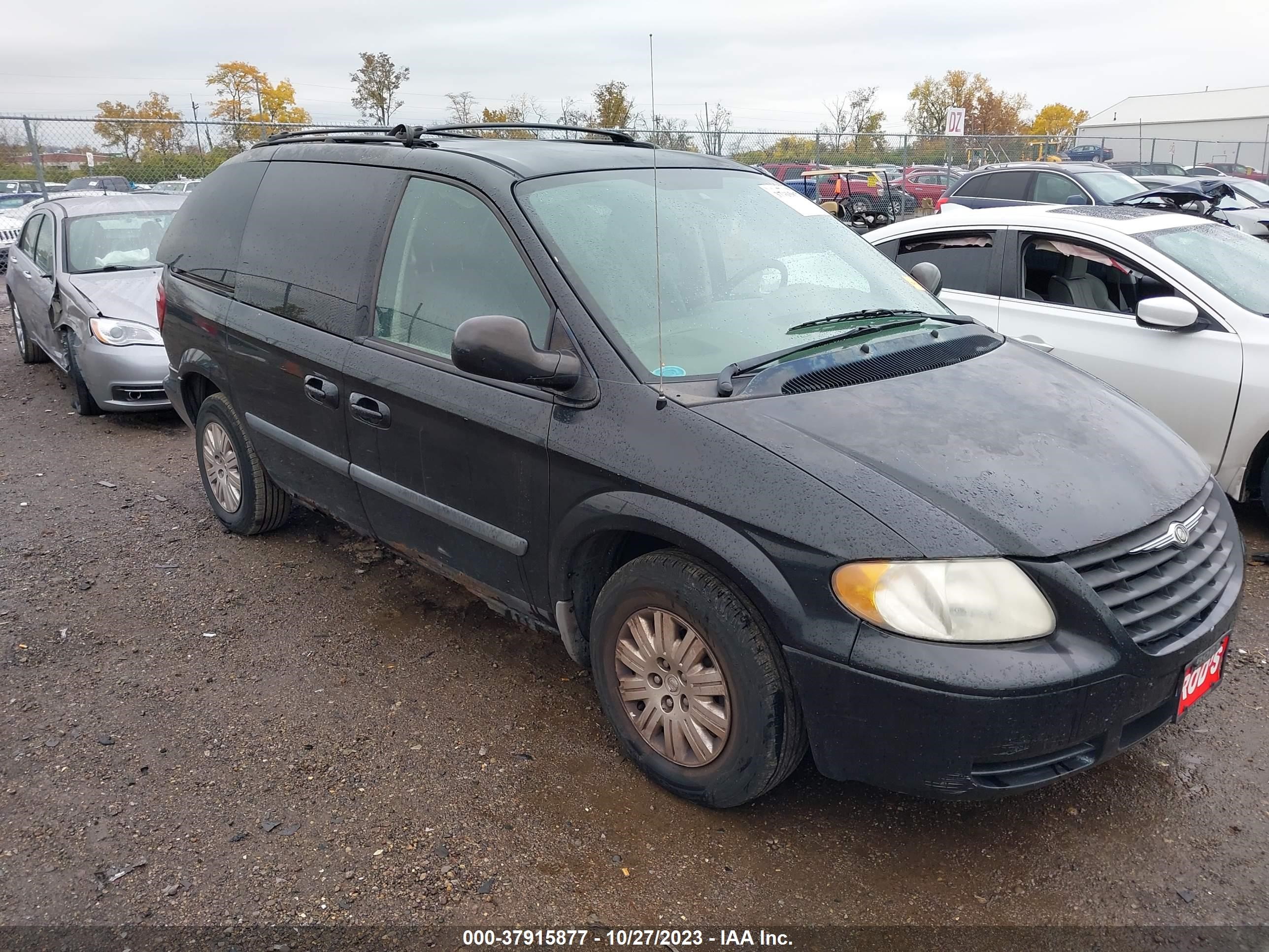 CHRYSLER TOWN & COUNTRY 2006 1a4gp45r36b608594