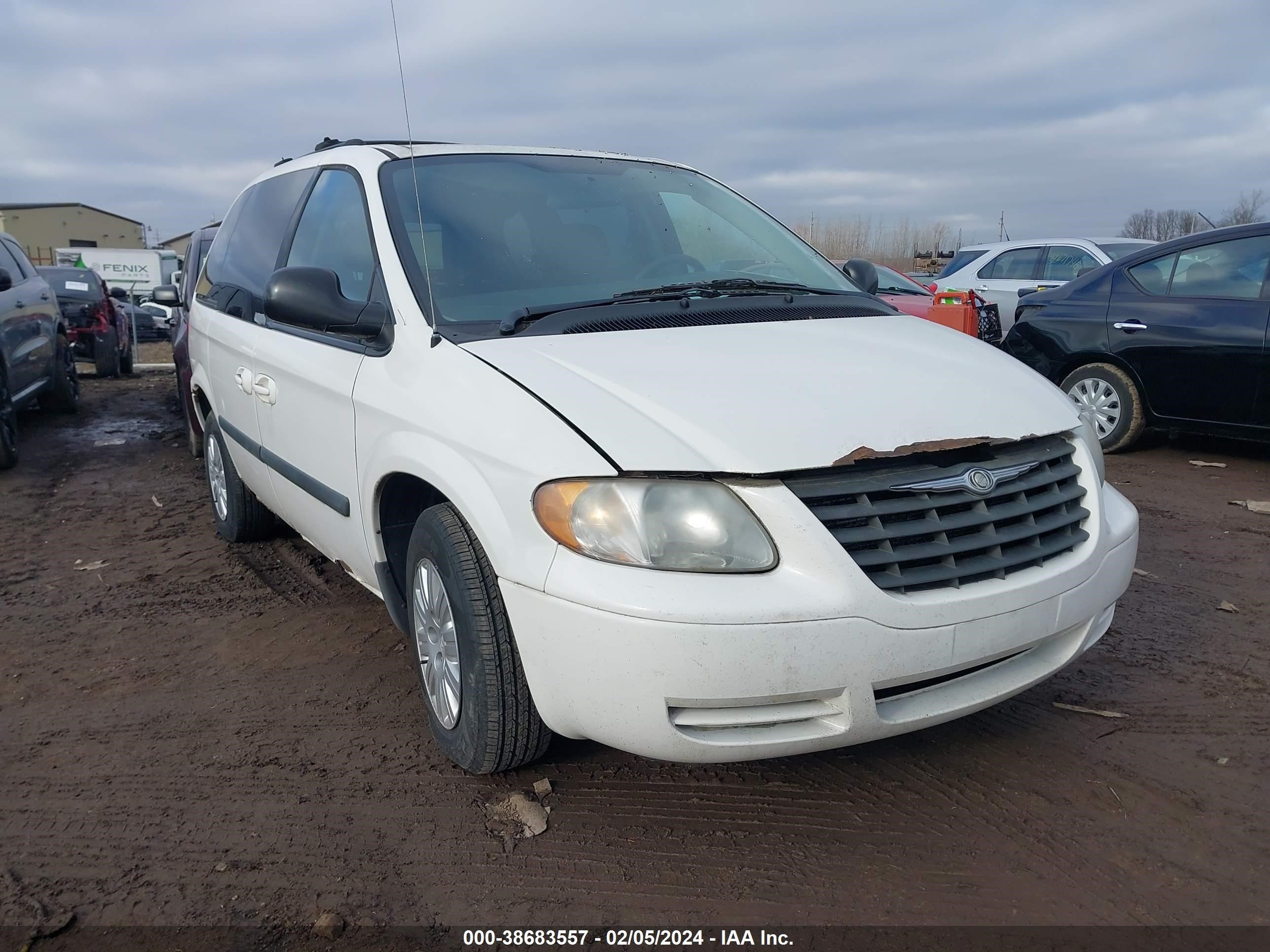 CHRYSLER TOWN & COUNTRY 2006 1a4gp45r56b518136