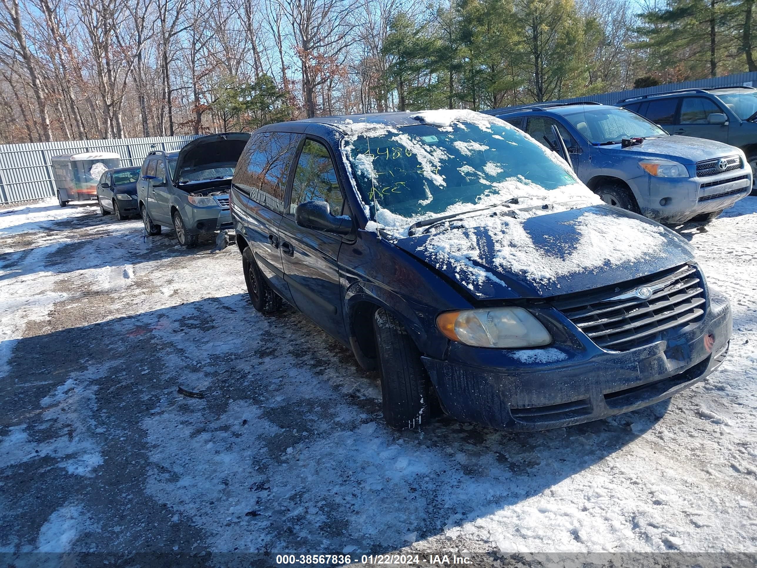 CHRYSLER TOWN & COUNTRY 2006 1a4gp45r86b581425