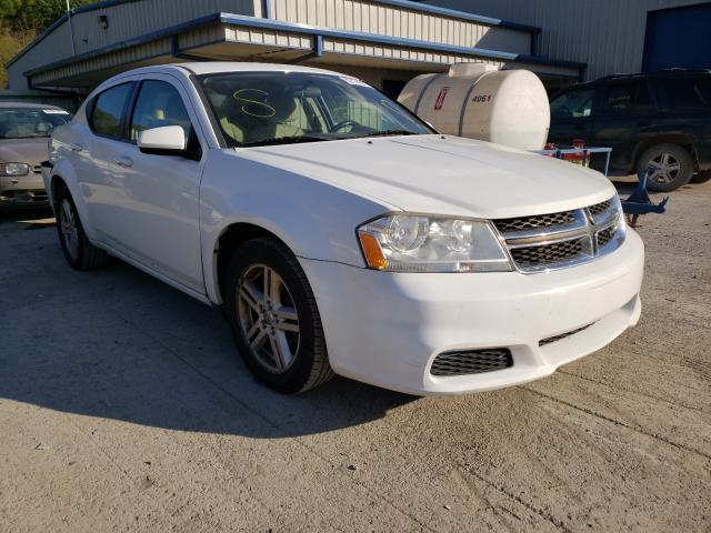 DODGE AVENGER MA 2011 1b3bd1fb1bn583634