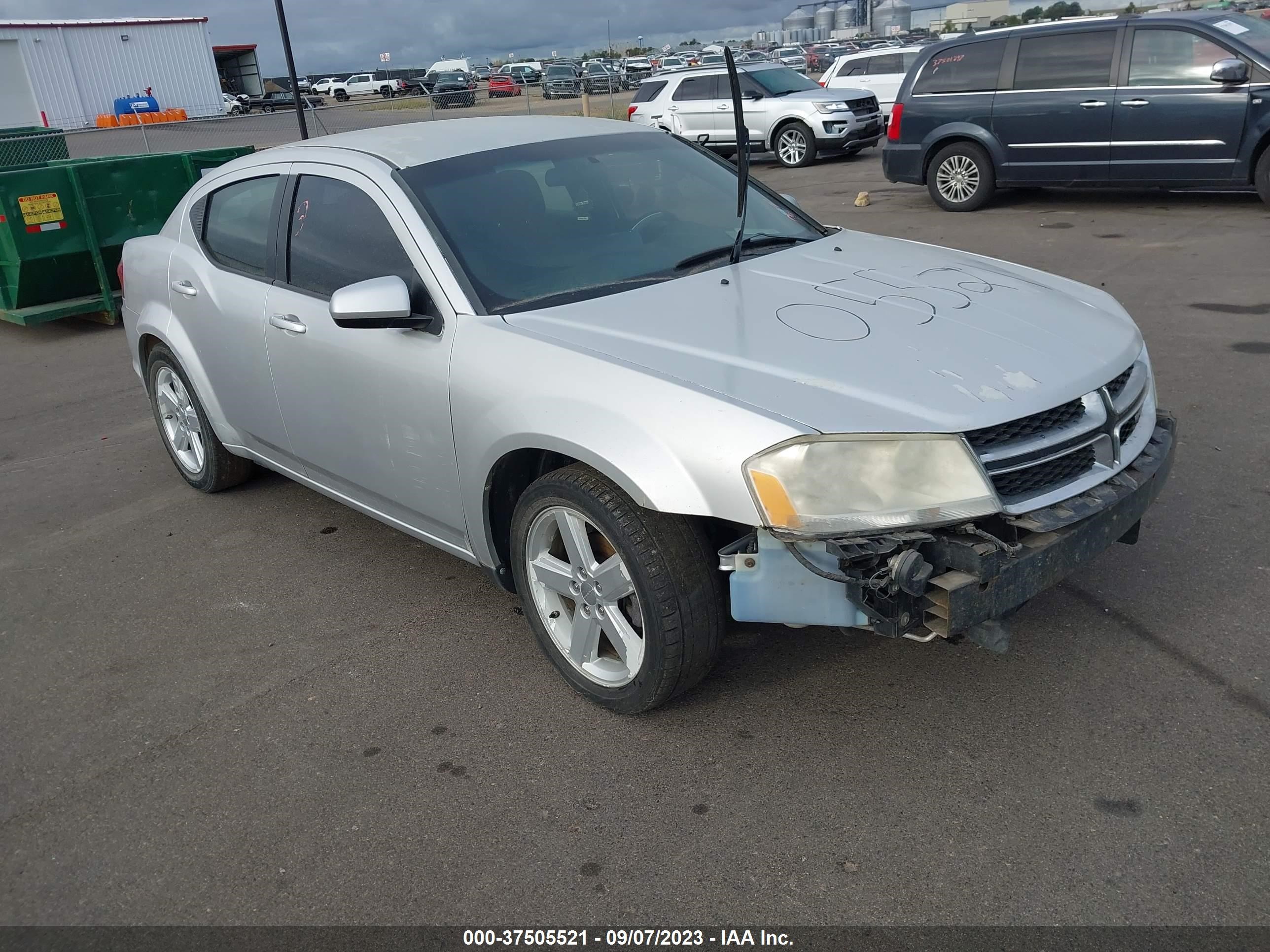 DODGE AVENGER 2011 1b3bd1fb8bn586644