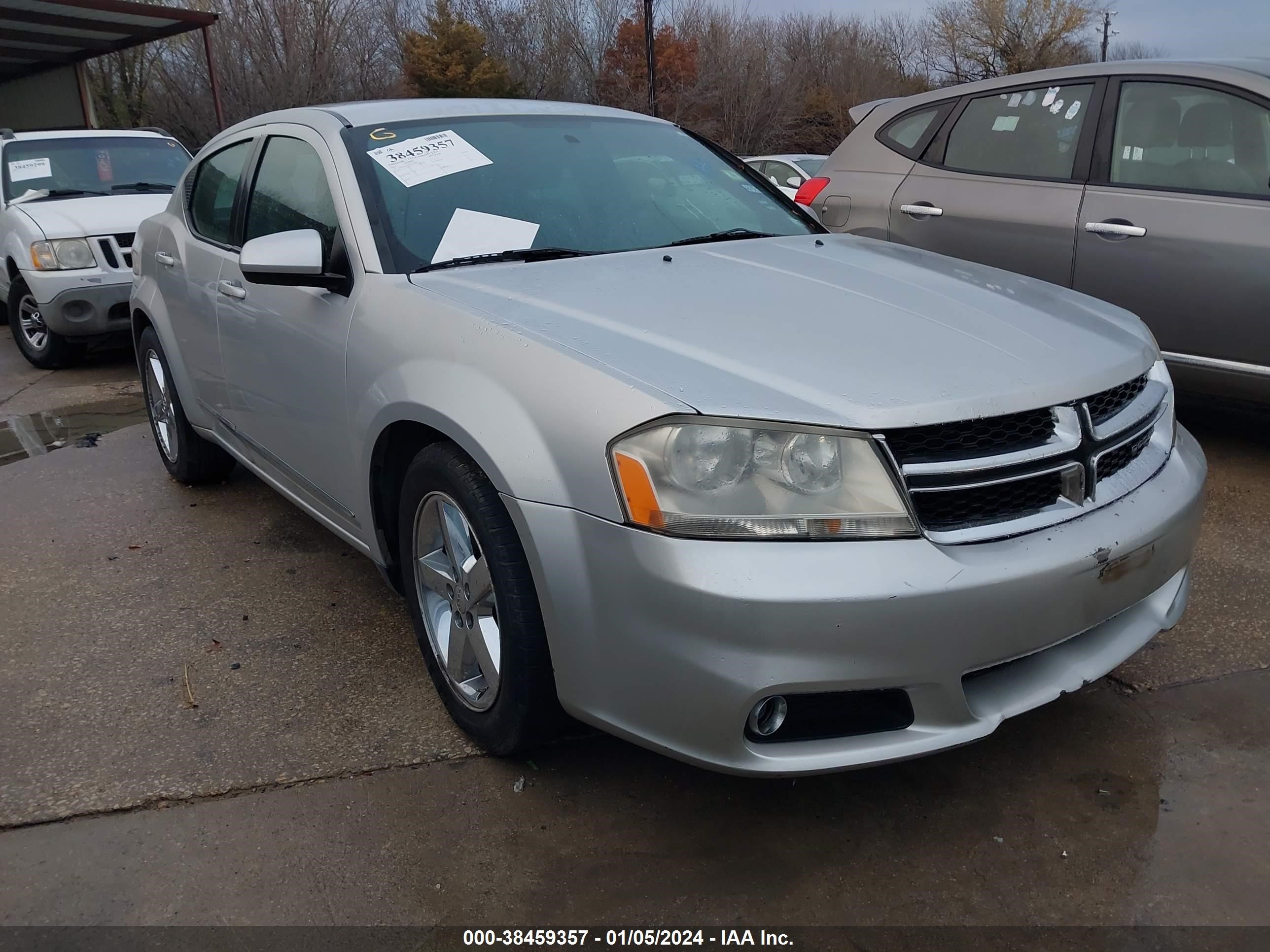 DODGE AVENGER 2011 1b3bd2fb4bn573931