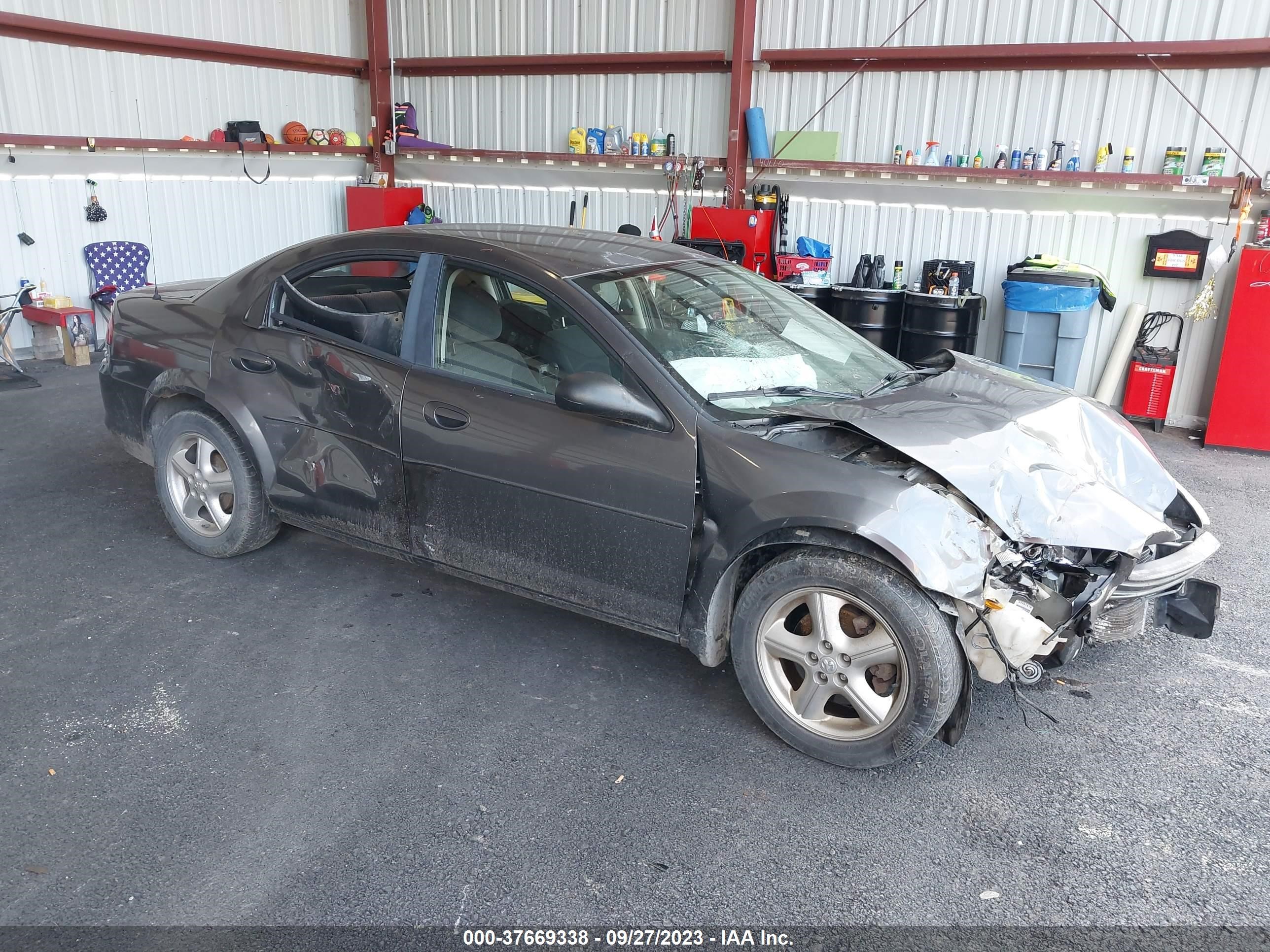 DODGE STRATUS 2005 1b3el46j95n633189