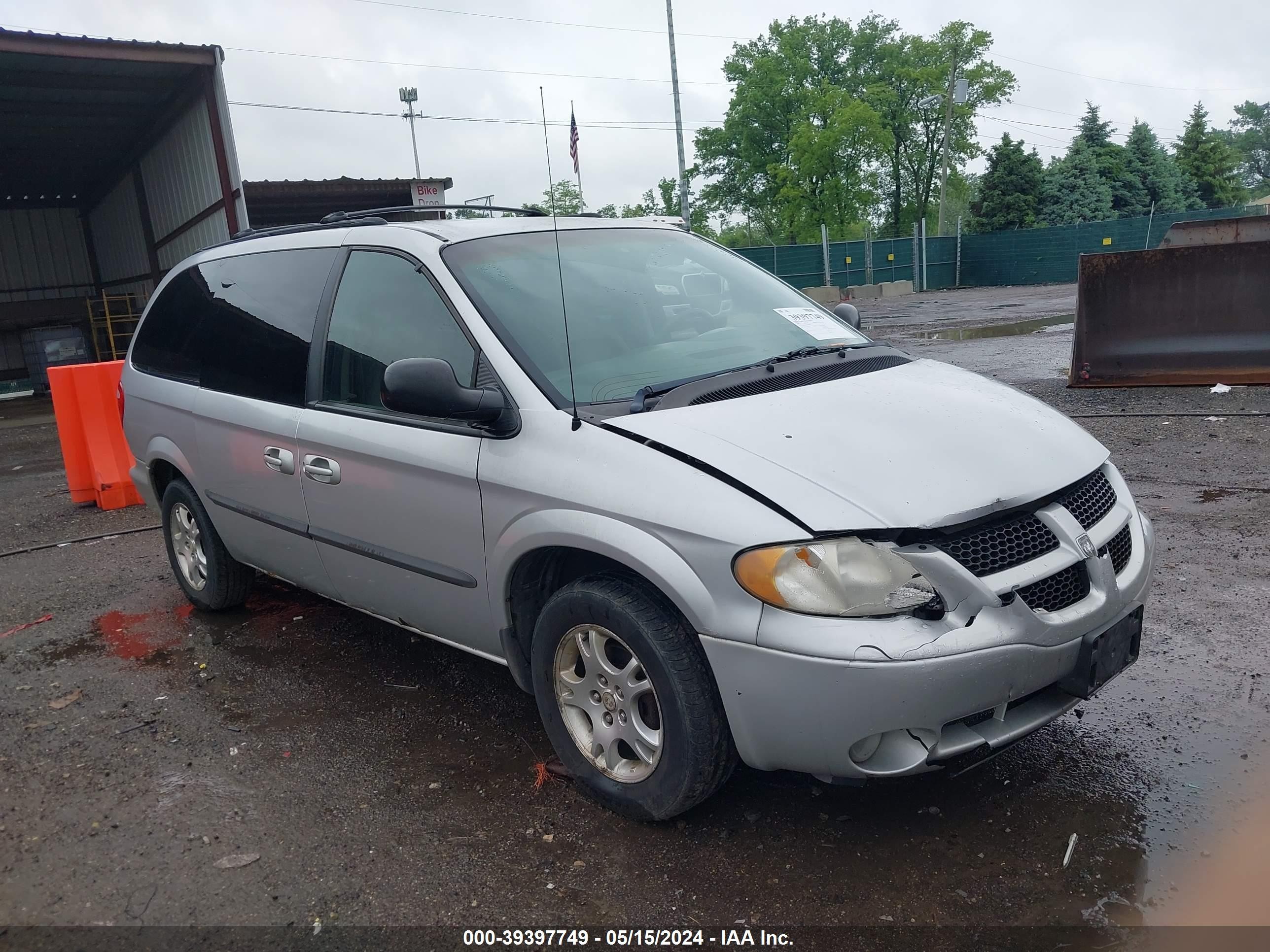 DODGE CARAVAN 2002 1b4gp44332b634686