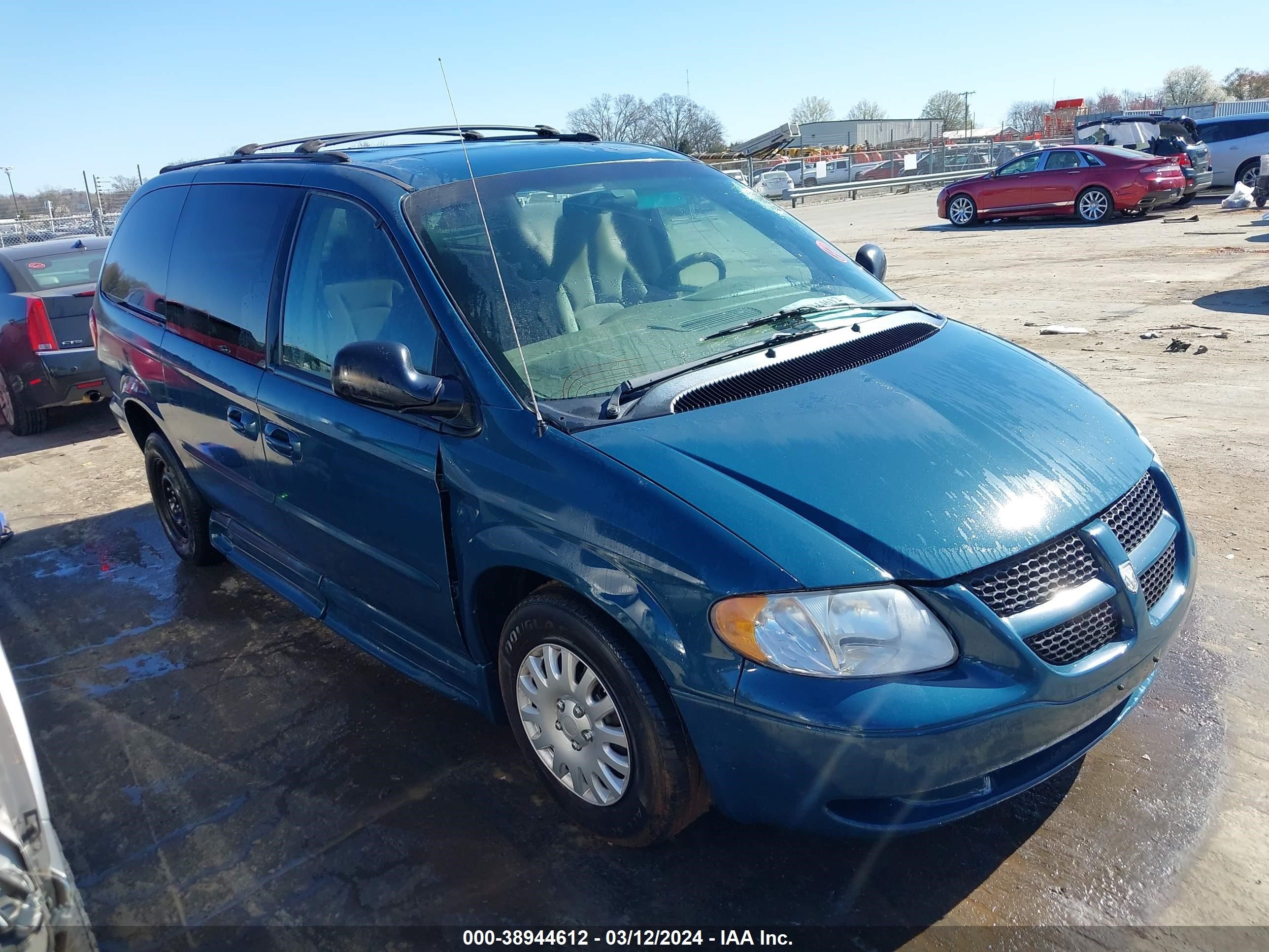 DODGE CARAVAN 2002 1b4gp44332b680843