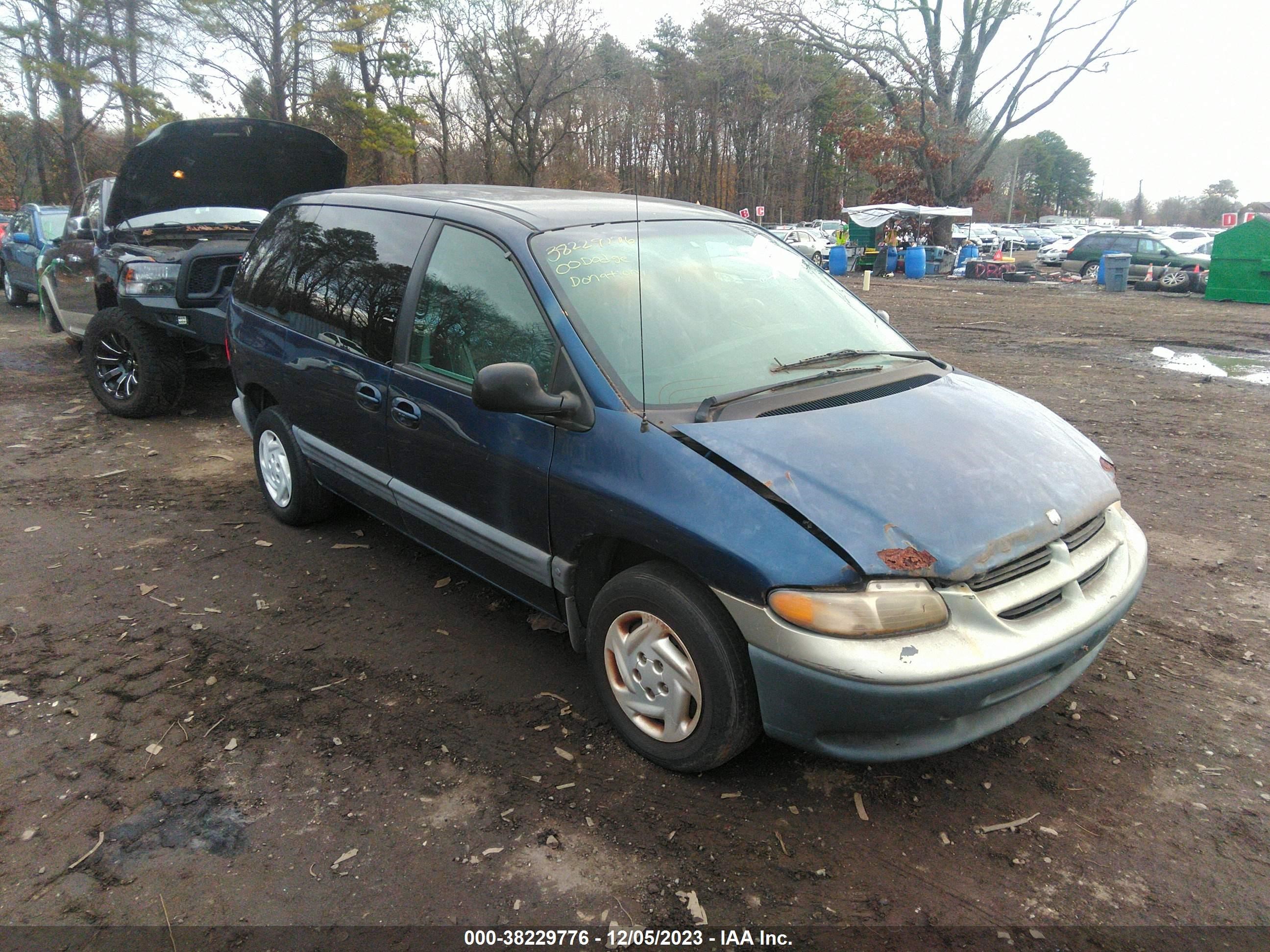 DODGE CARAVAN 2000 1b4gp45g7yb591299