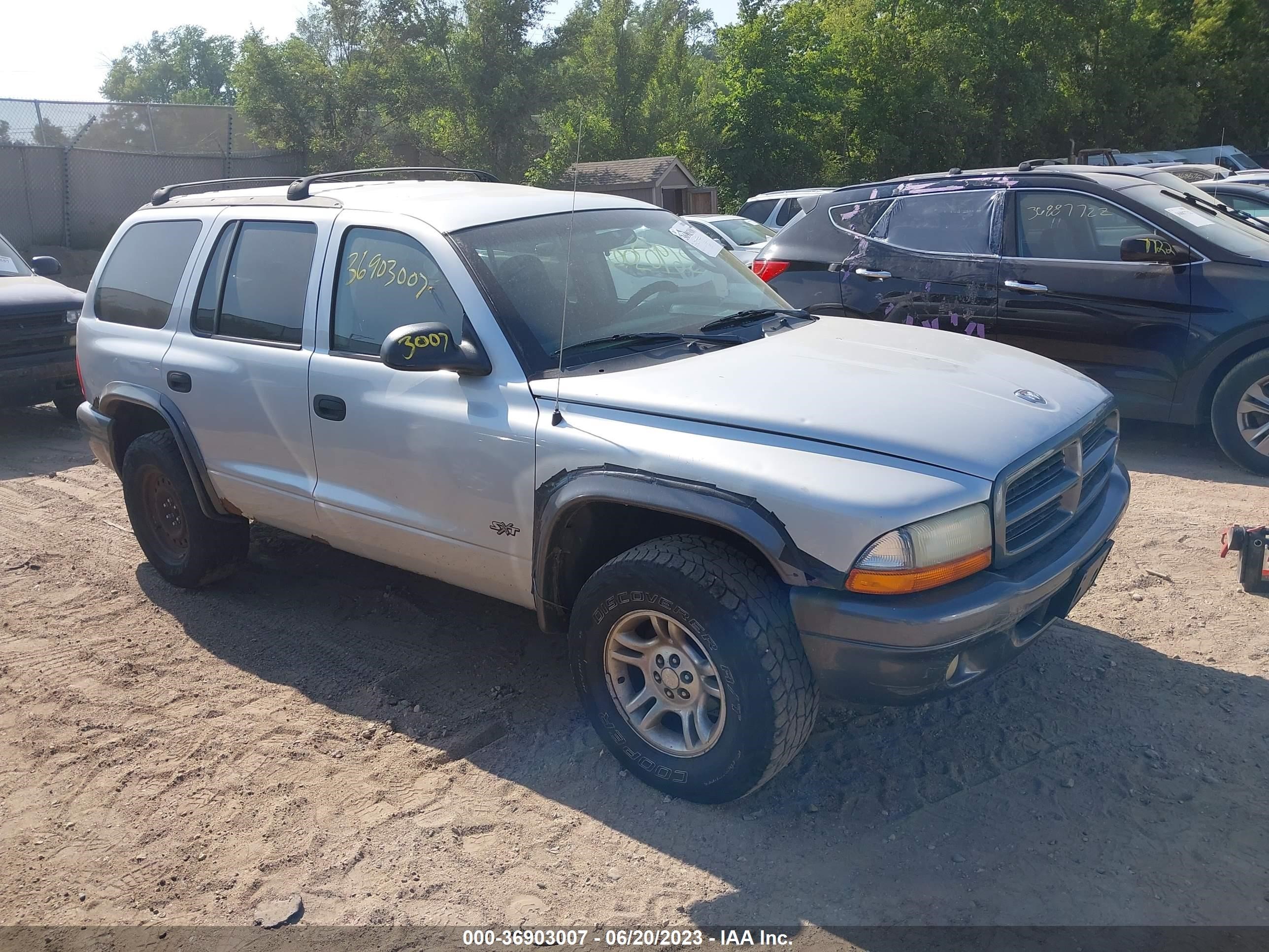 DODGE DURANGO 2002 1b4hs38n82f128501