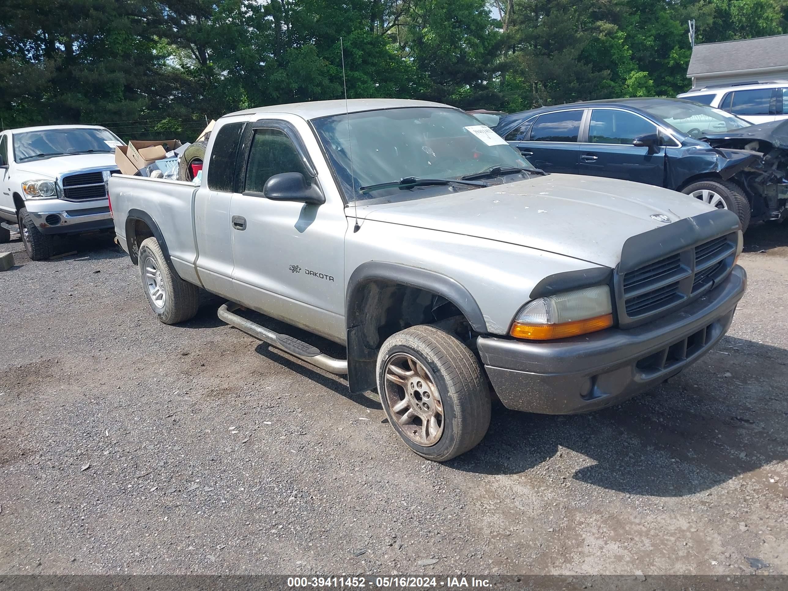 DODGE DAKOTA 2002 1b7gg12x22s621032