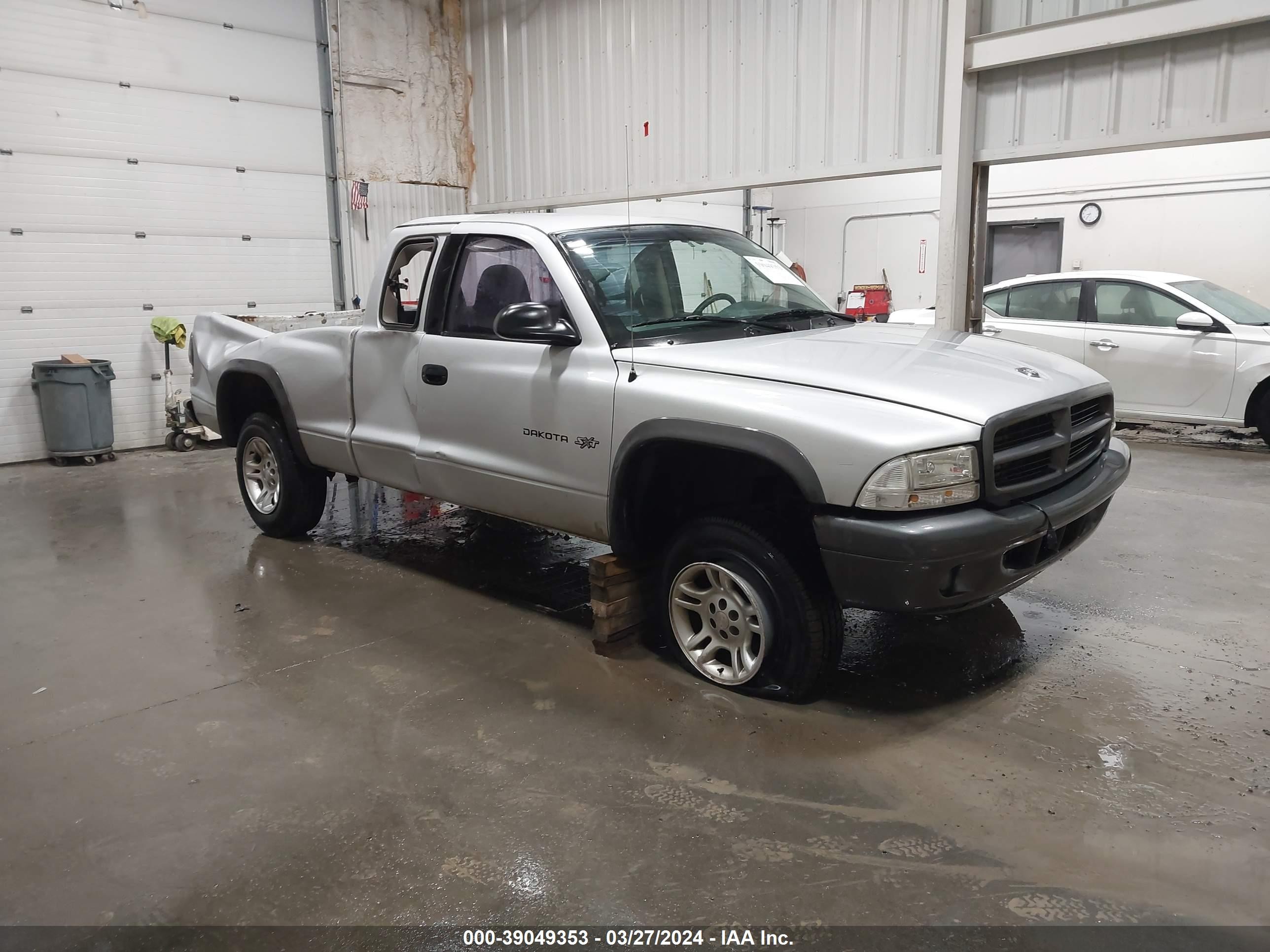 DODGE DAKOTA 2002 1b7gg12x62s696056