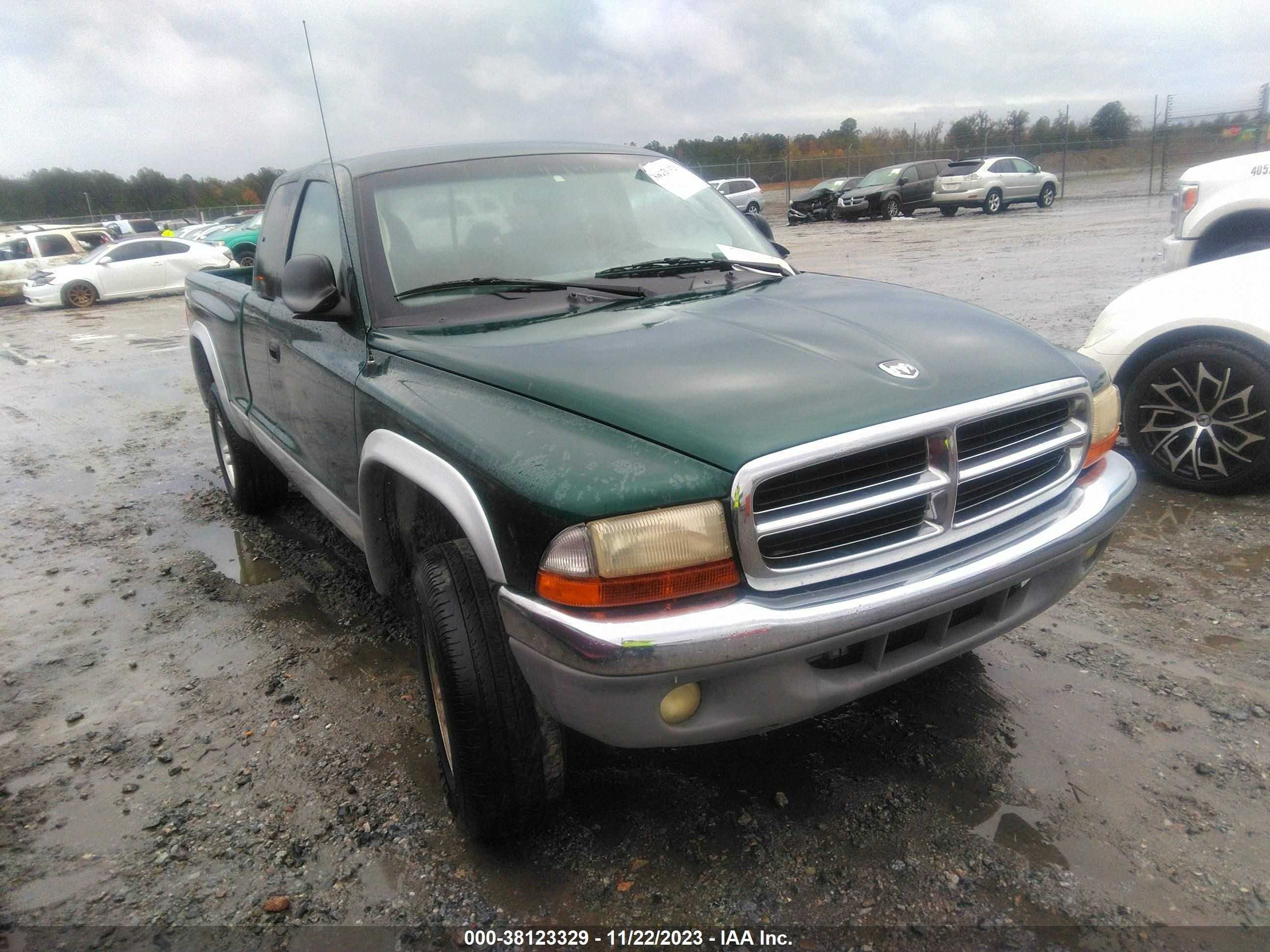 DODGE DAKOTA 2001 1b7gg22n11s194879