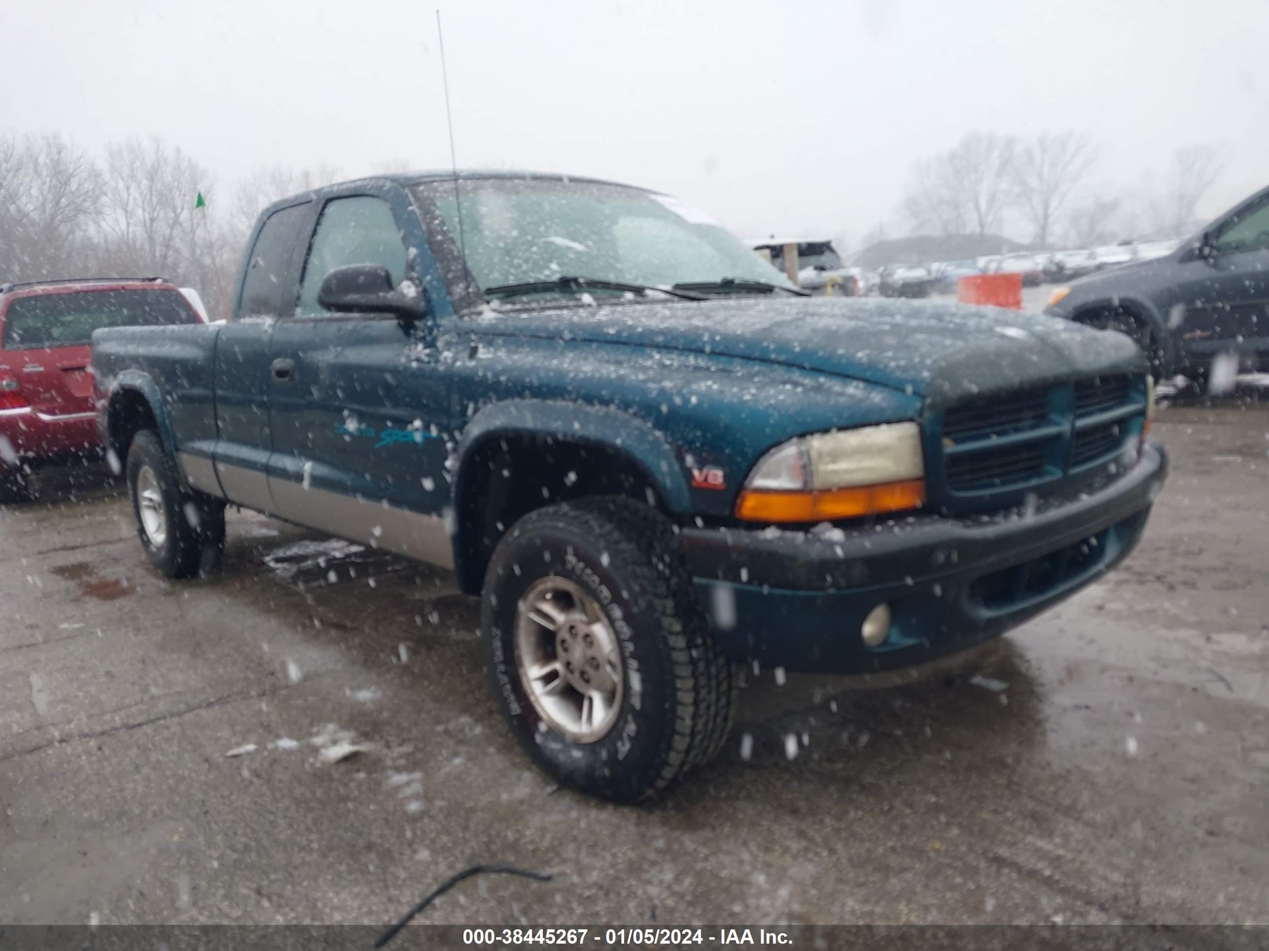 DODGE DAKOTA 1998 1b7gg22y7ws699651