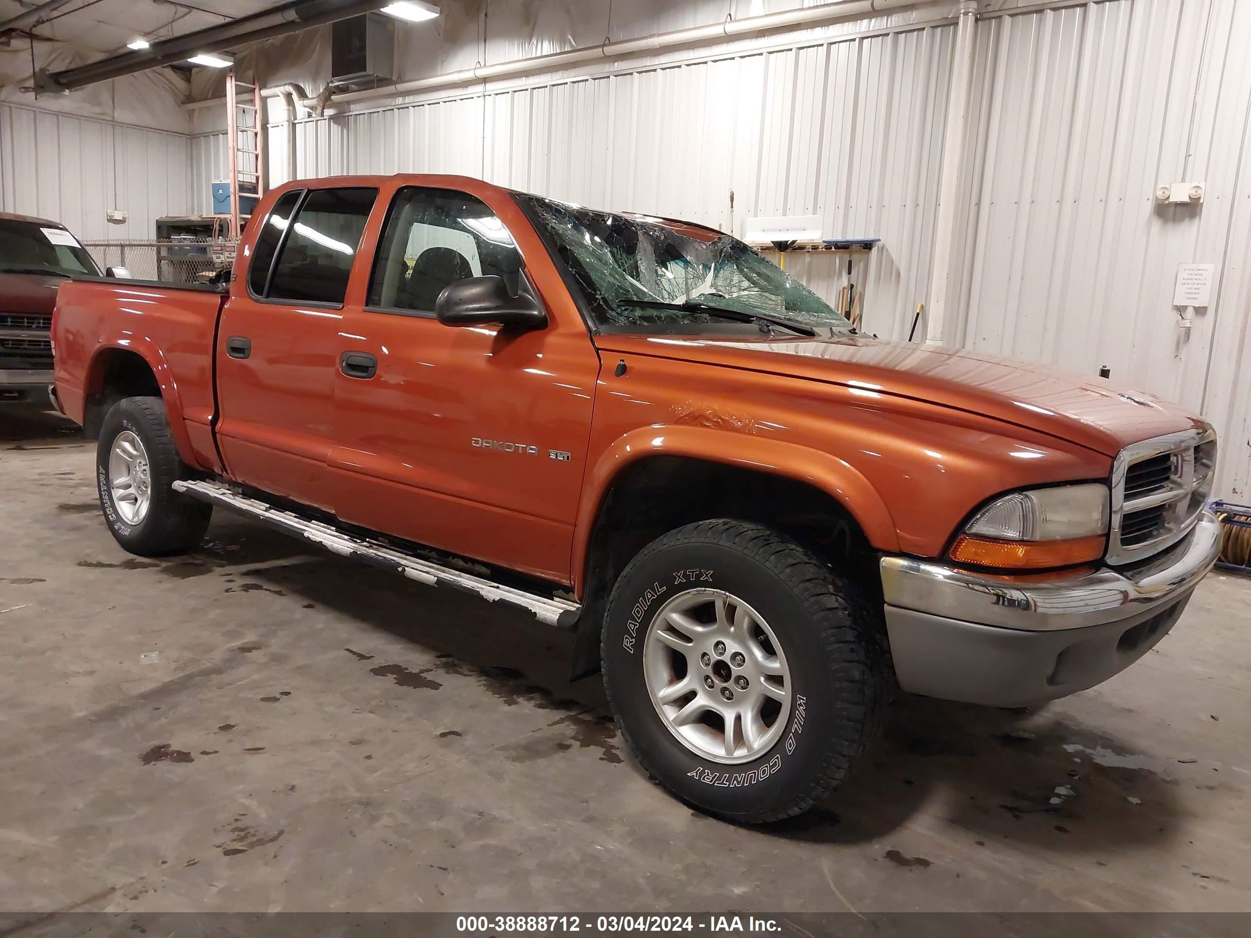 DODGE DAKOTA 2001 1b7gg2an01s143505