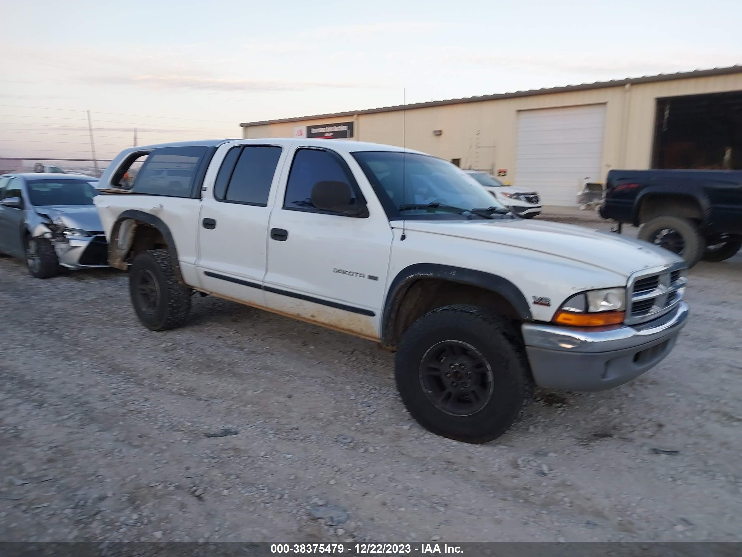 DODGE DAKOTA 2000 1b7gg2an4ys755197