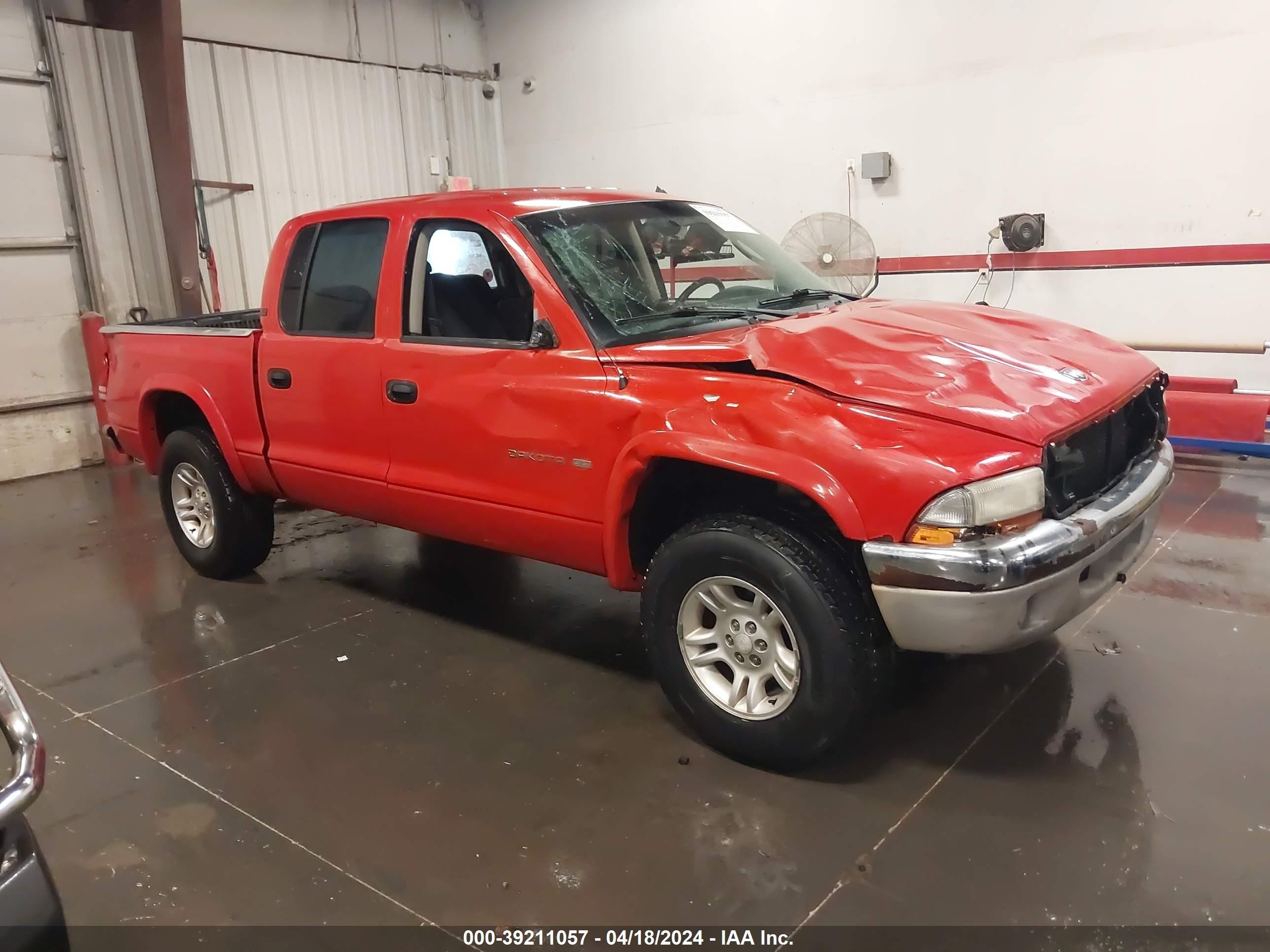 DODGE DAKOTA 2001 1b7gg2an51s195079