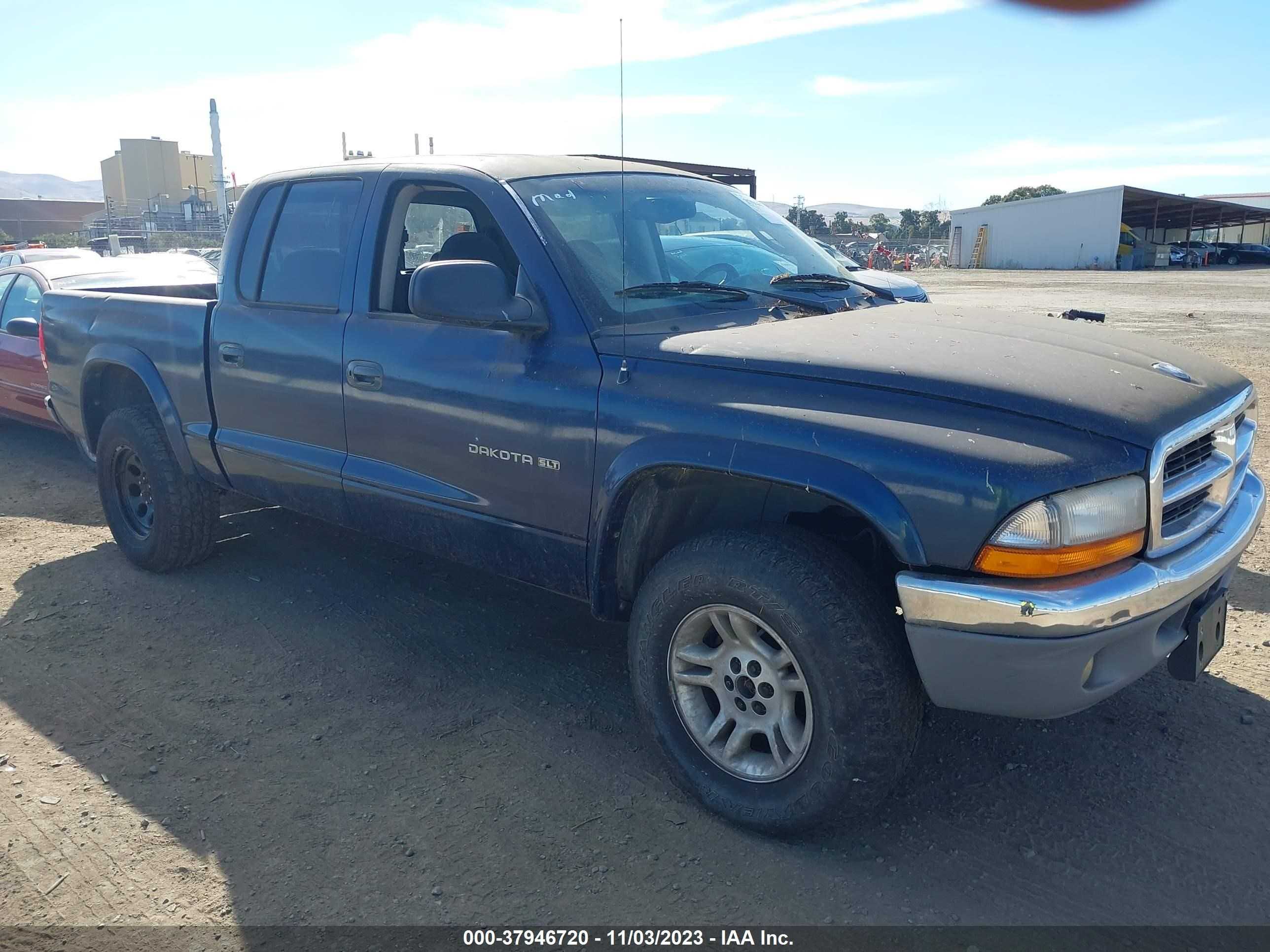 DODGE DAKOTA 2001 1b7gg2az71s113811