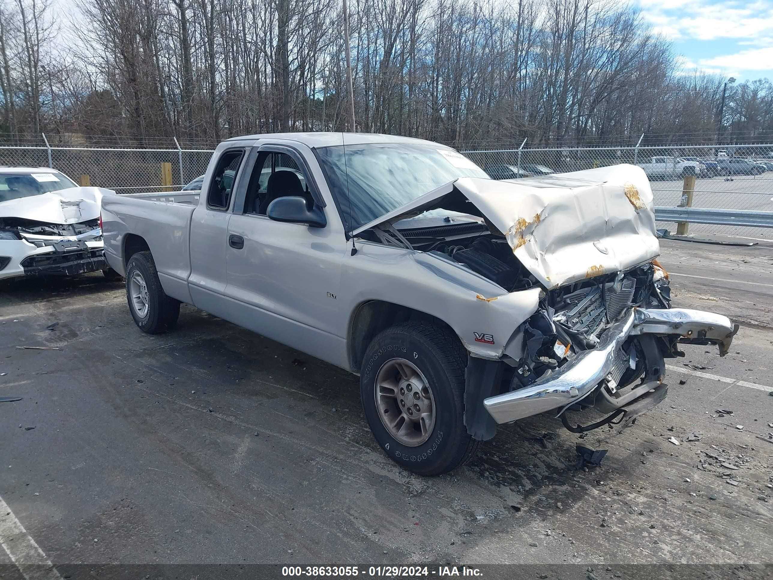 DODGE DAKOTA 2000 1b7gl22x0ys784109