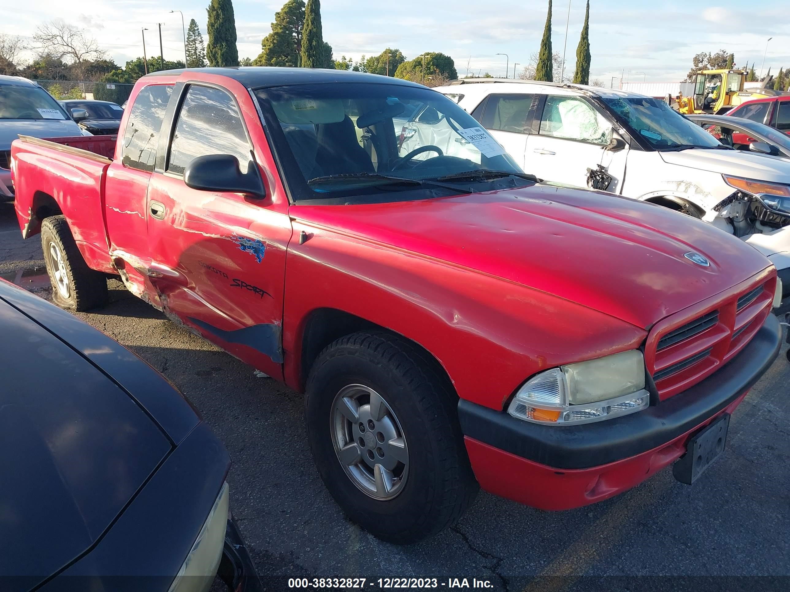 DODGE DAKOTA 2001 1b7gl22x11s214108