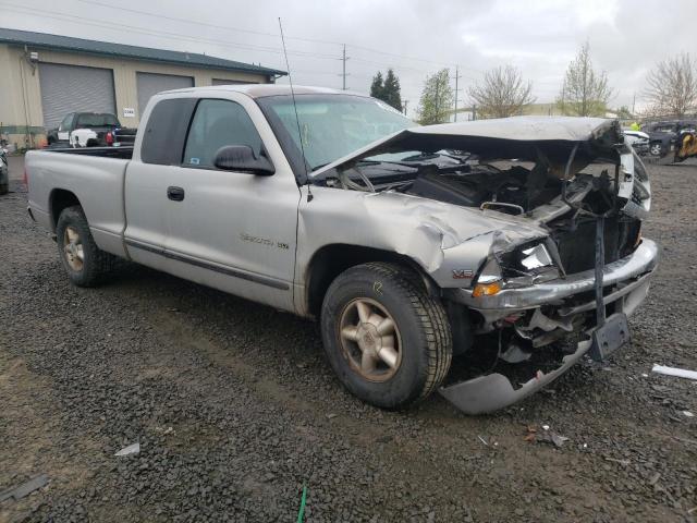 DODGE DAKOTA 1999 1b7gl22x4xs121527