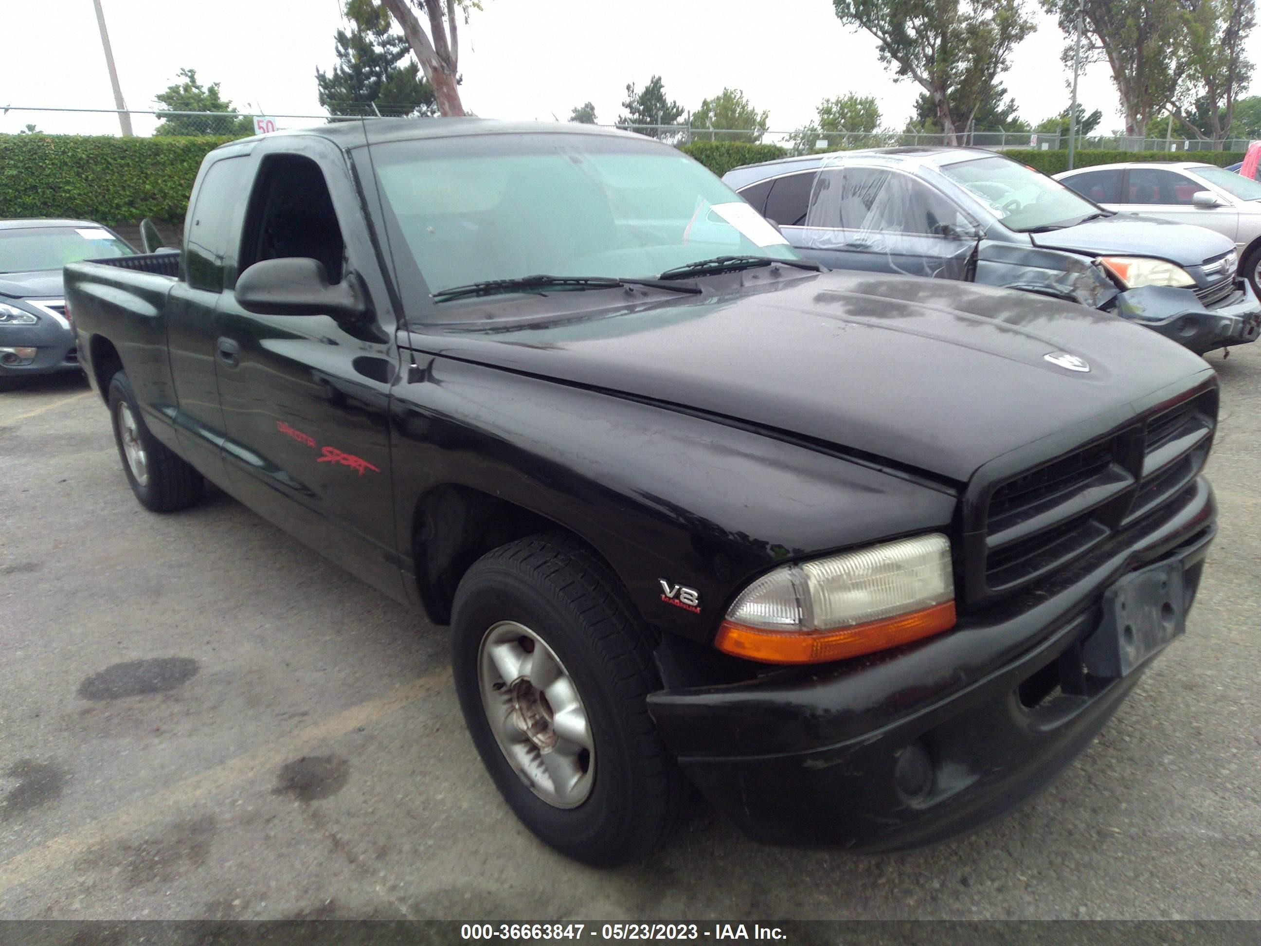 DODGE DAKOTA 1999 1b7gl22y0xs250177