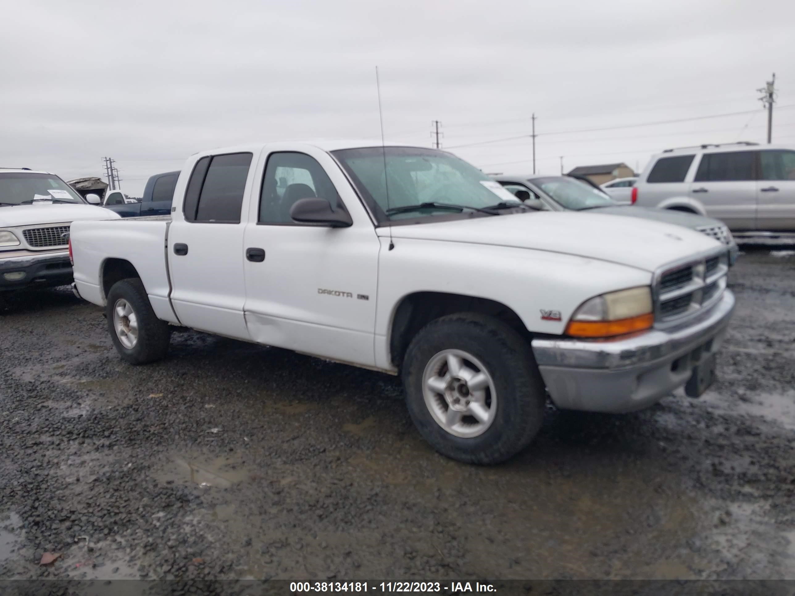 DODGE DAKOTA 2000 1b7gl2an0ys671440