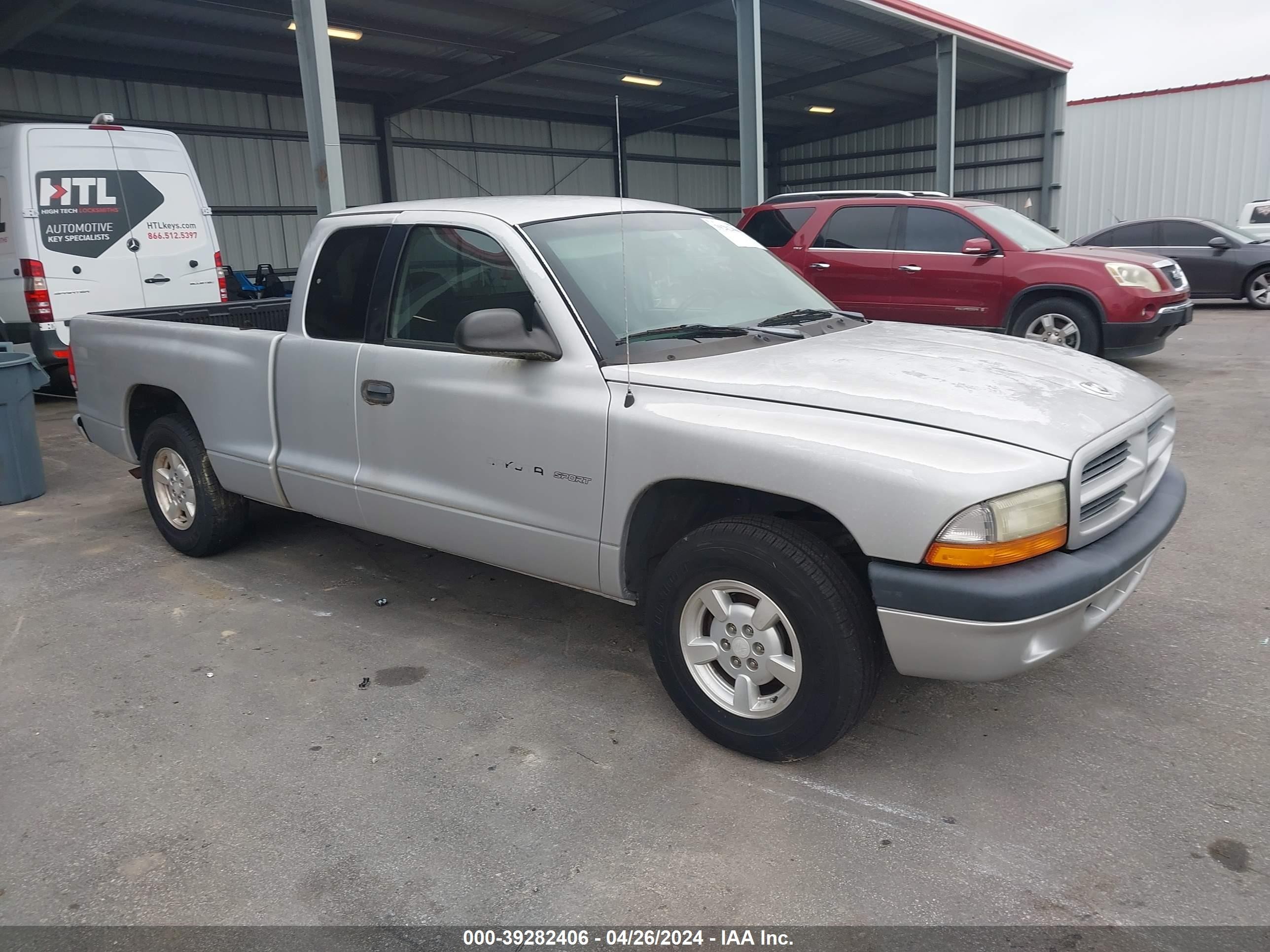 DODGE DAKOTA 2002 1b7gl32x82s512551