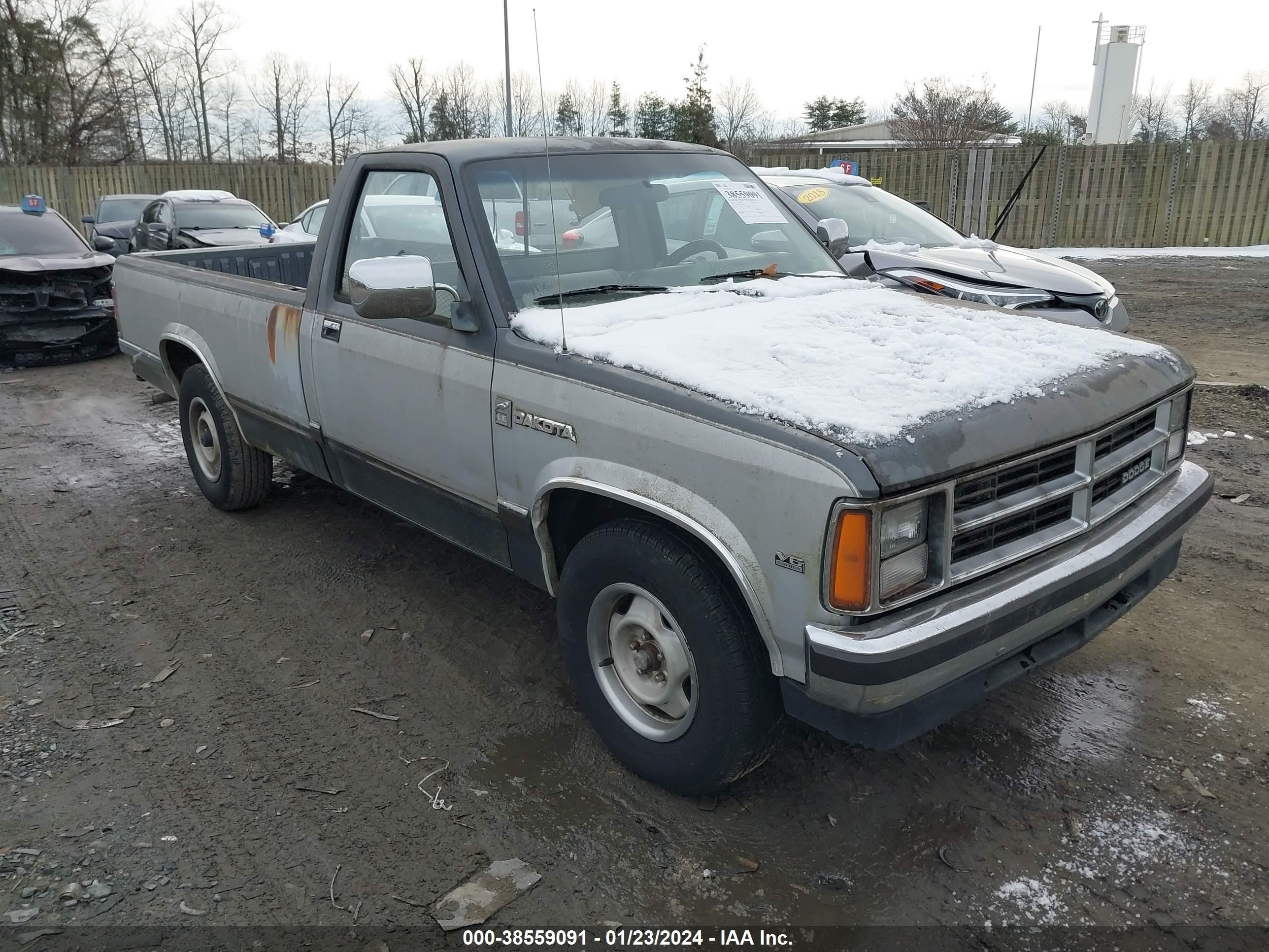 DODGE DAKOTA 1988 1b7gn14x5js768950