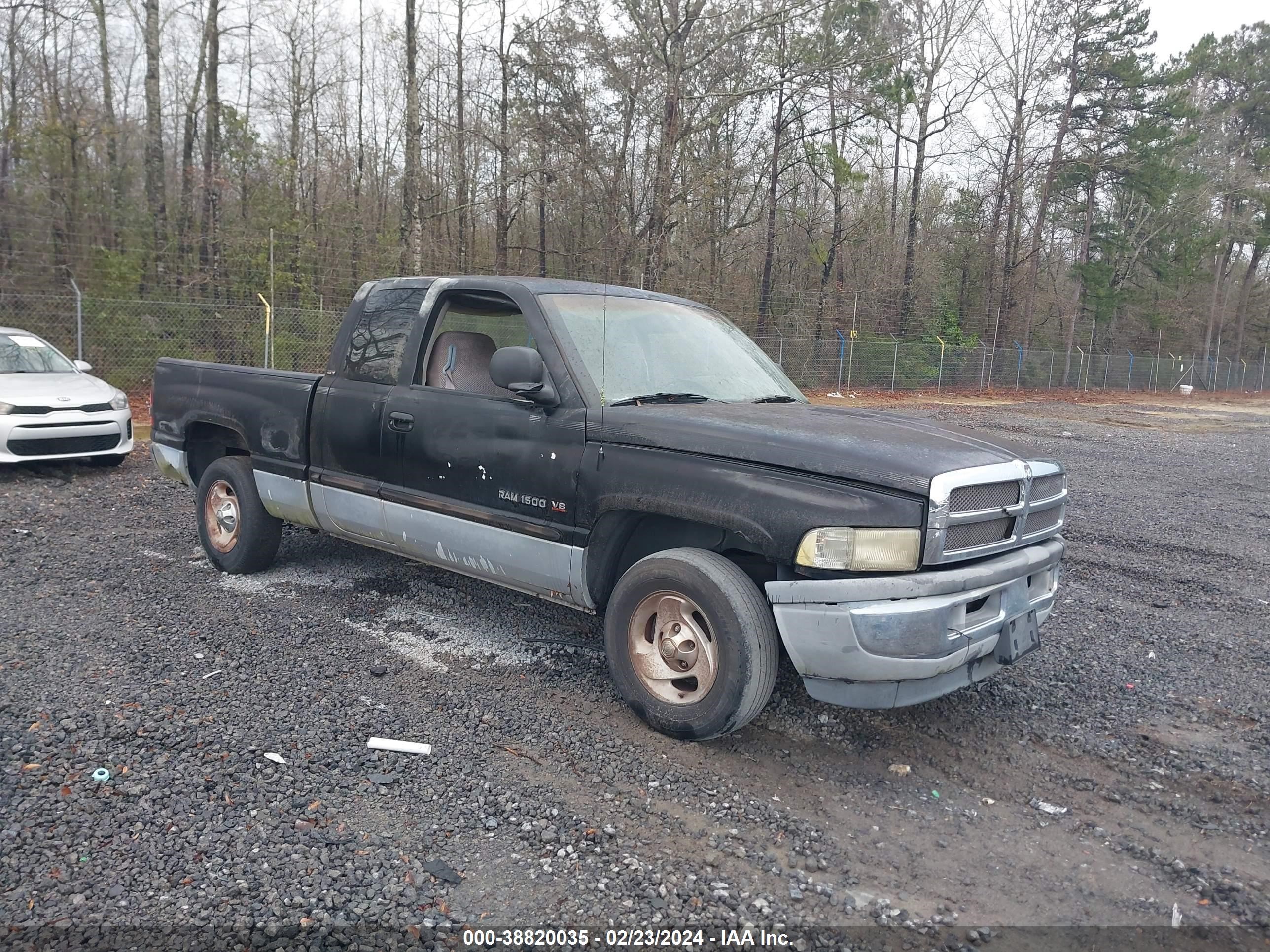 DODGE RAM 2001 1b7hc13y31j226109