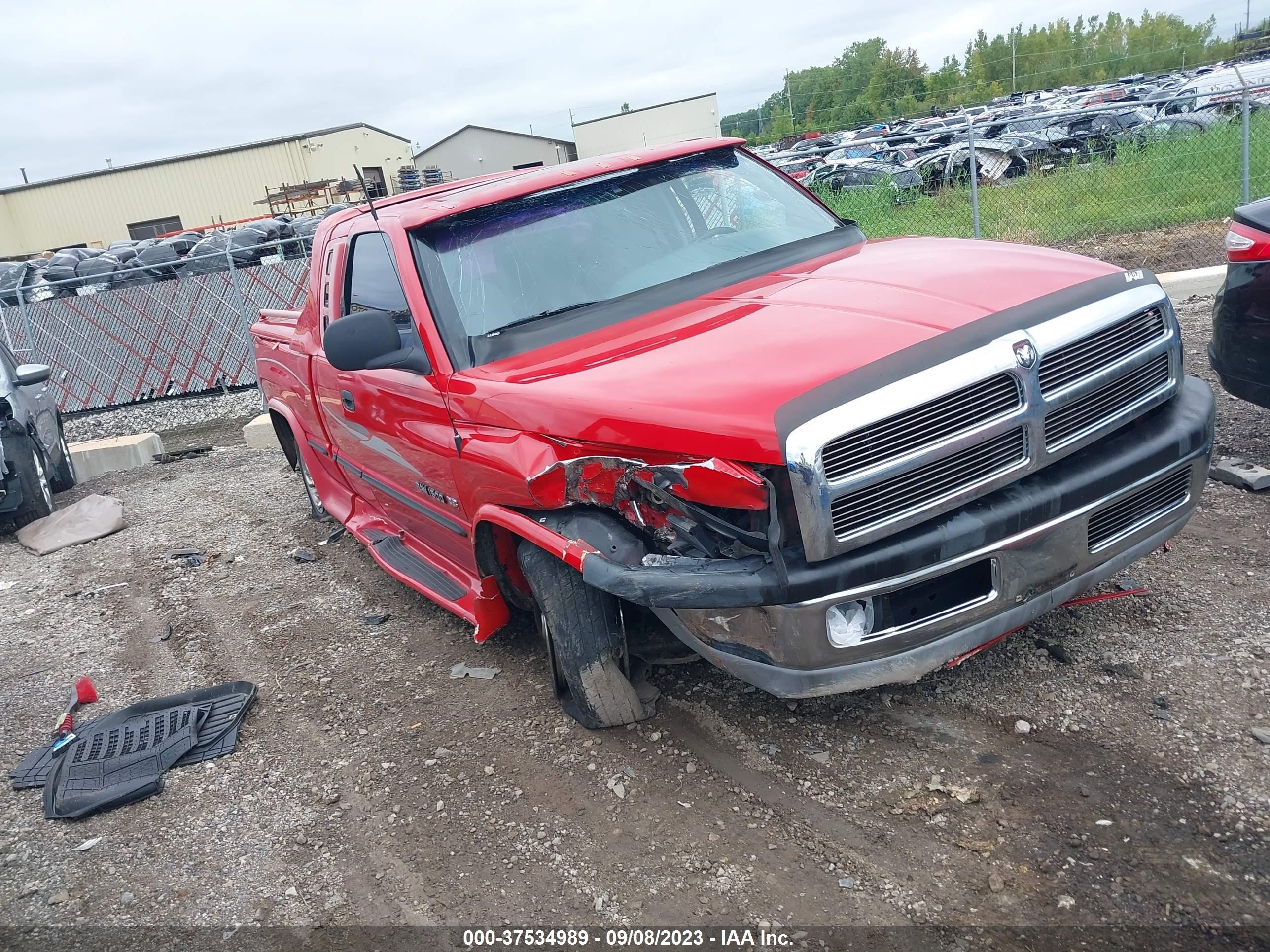 DODGE RAM 1999 1b7hc13y8xj593001