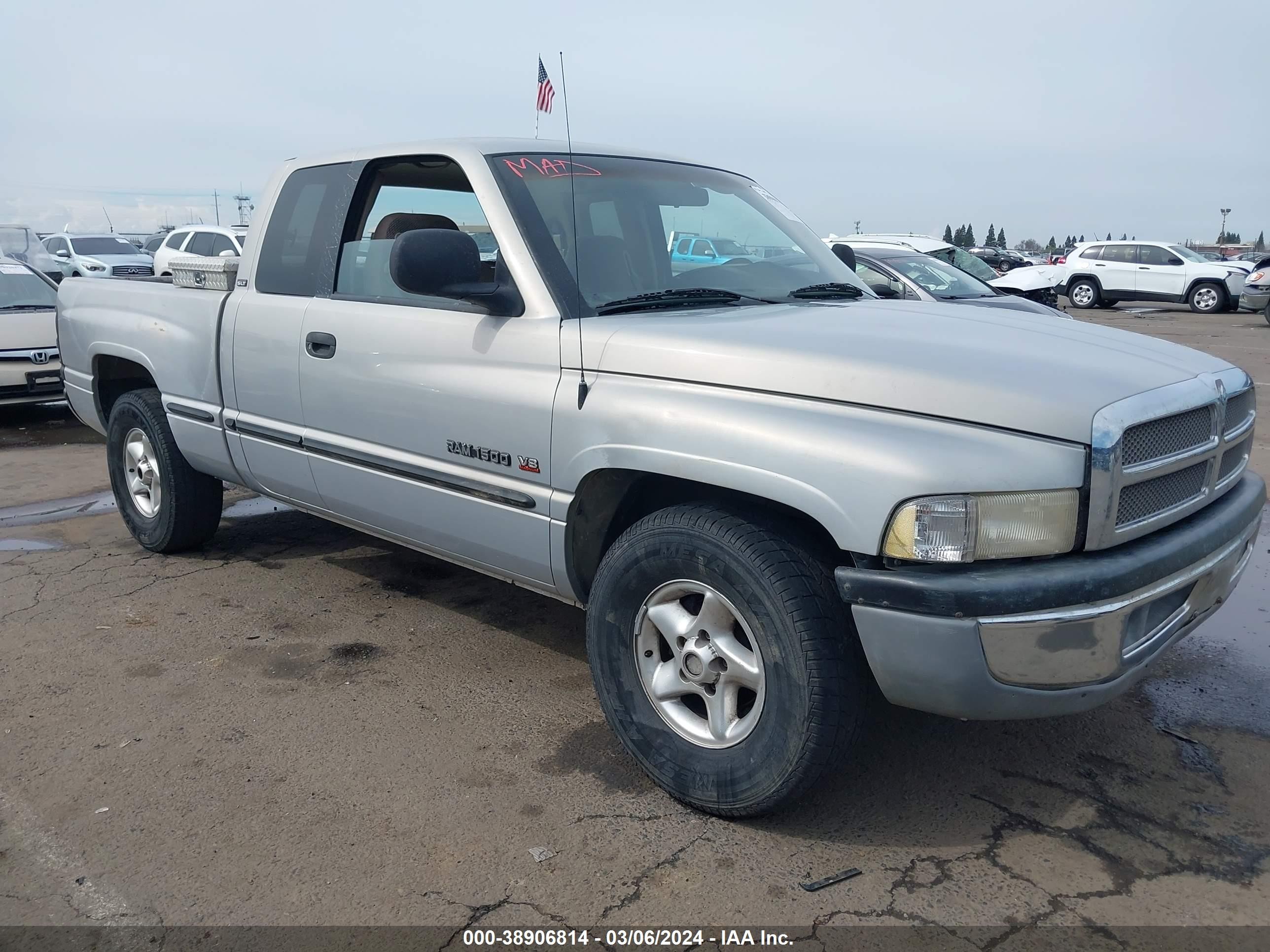 DODGE RAM 1999 1b7hc13zxxj633829