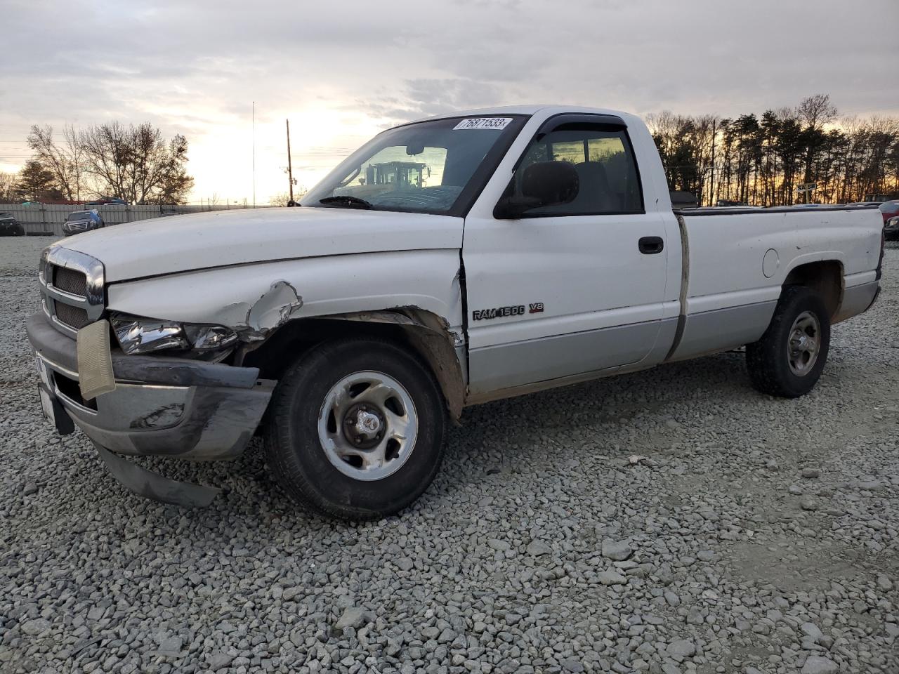 DODGE RAM 2001 1b7hc16y01s176923