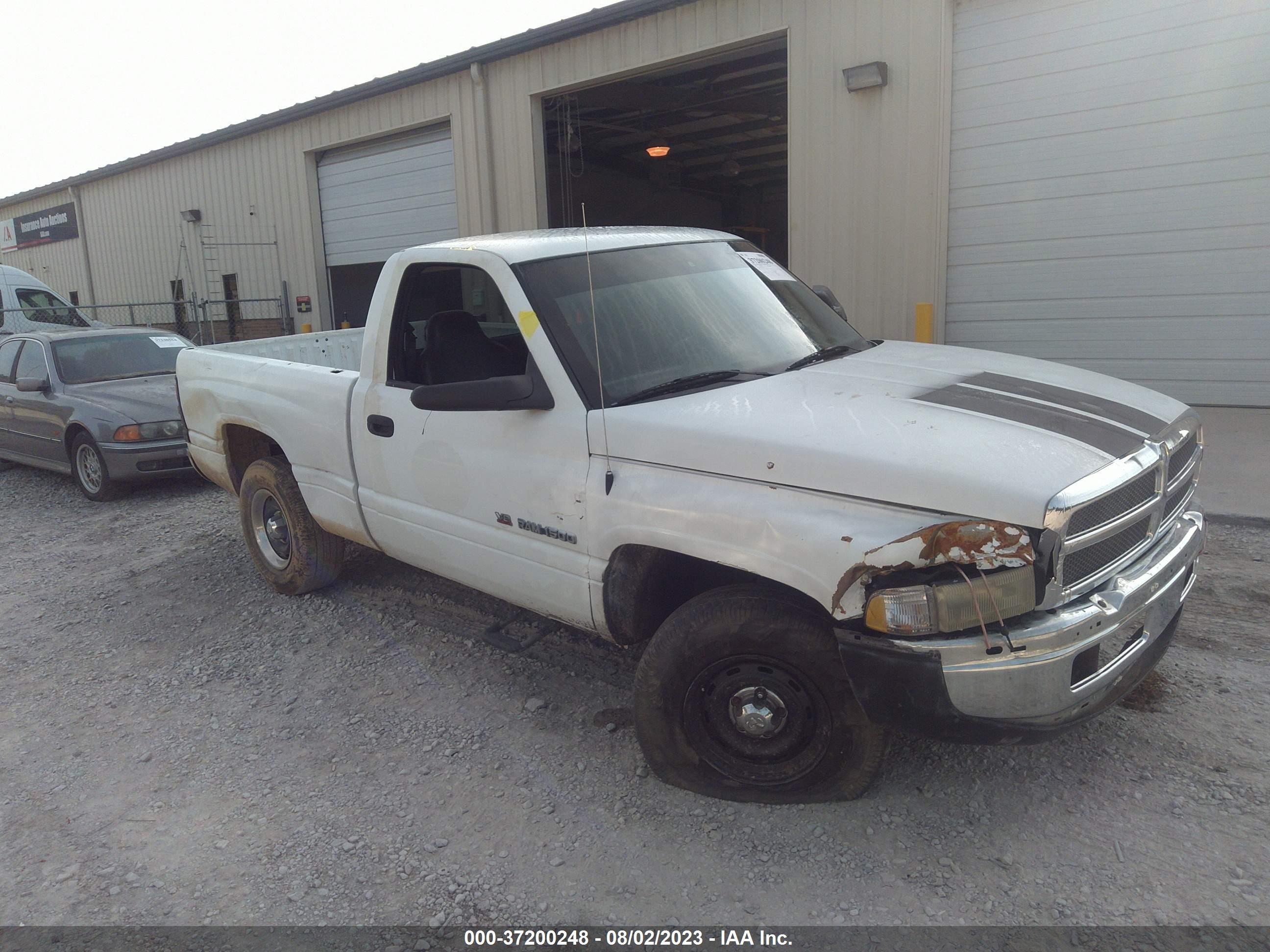 DODGE RAM 2001 1b7hc16y61s782310