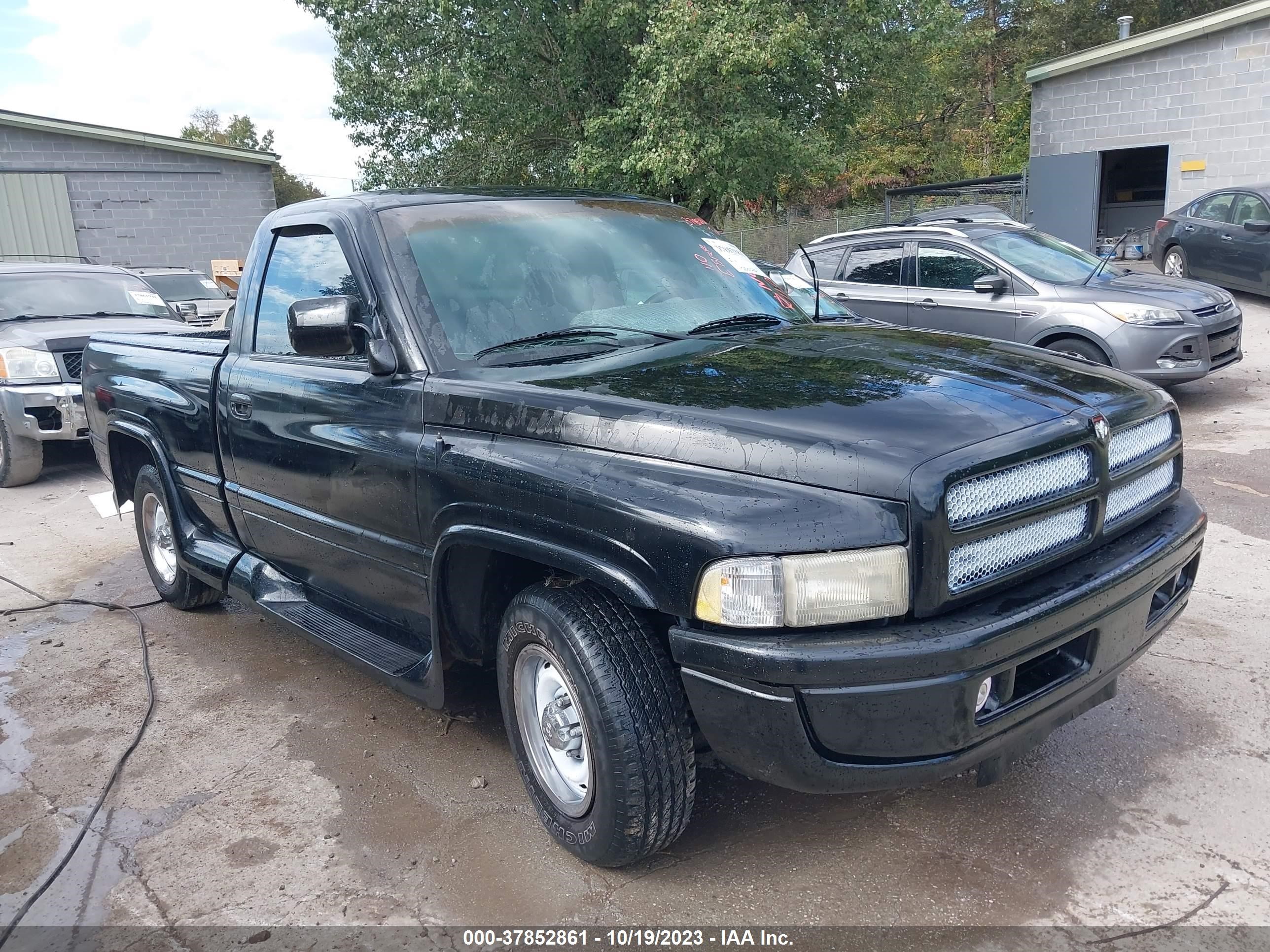 DODGE RAM 1997 1b7hc16z8vs110053