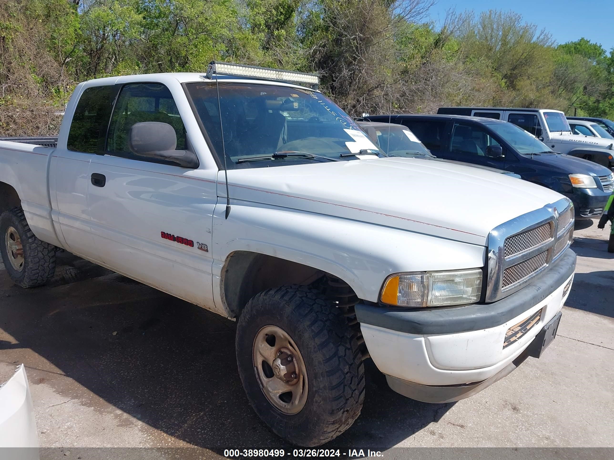 DODGE RAM 1998 1b7hf13y1wj196932