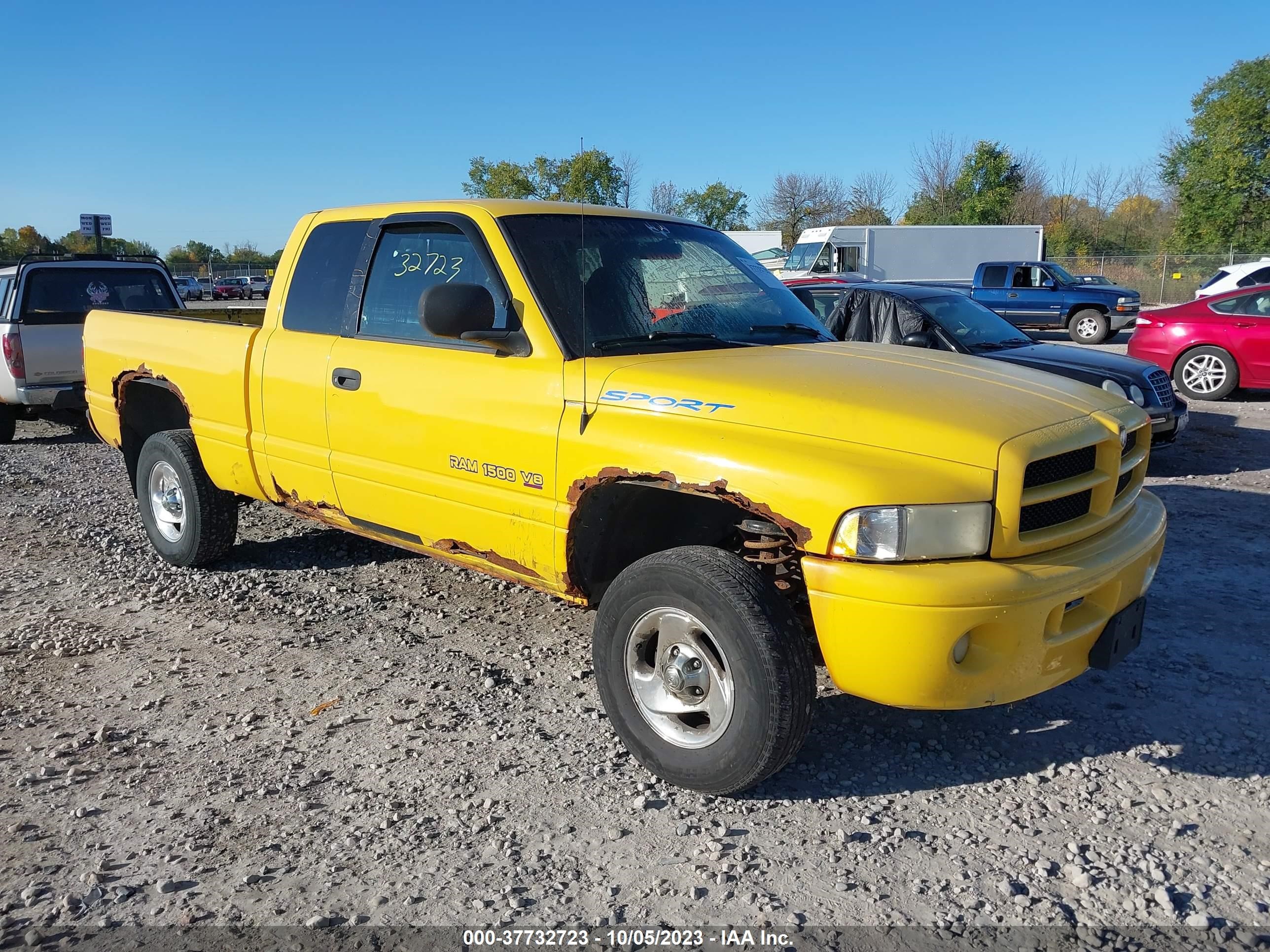 DODGE RAM 1999 1b7hf13y7xj577279