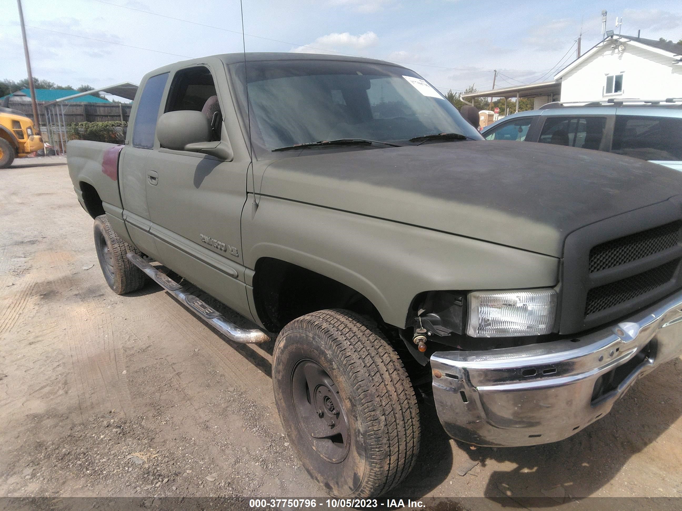 DODGE RAM 2001 1b7hf13z21j245900