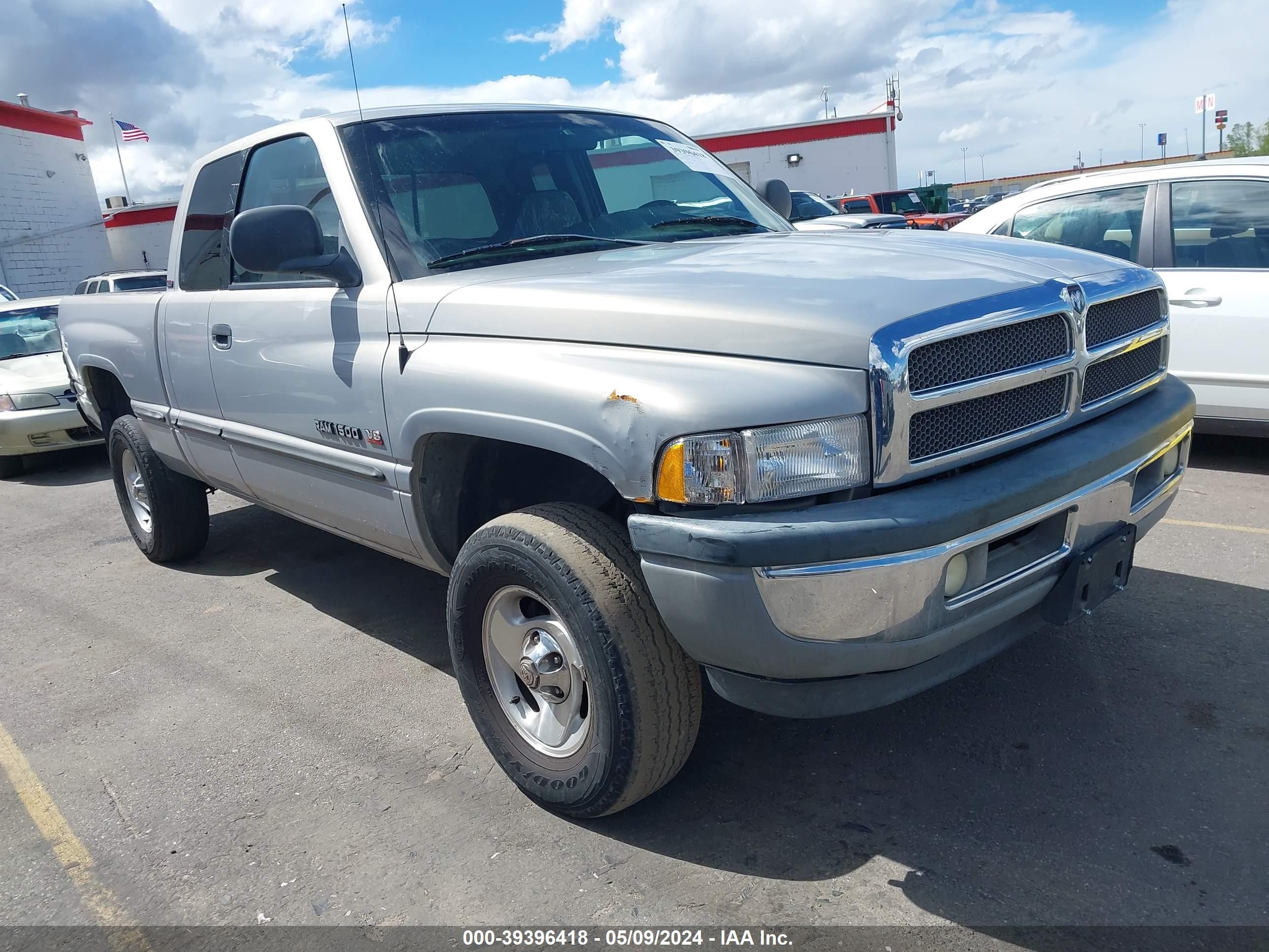 DODGE RAM 1999 1b7hf13z5xj584515